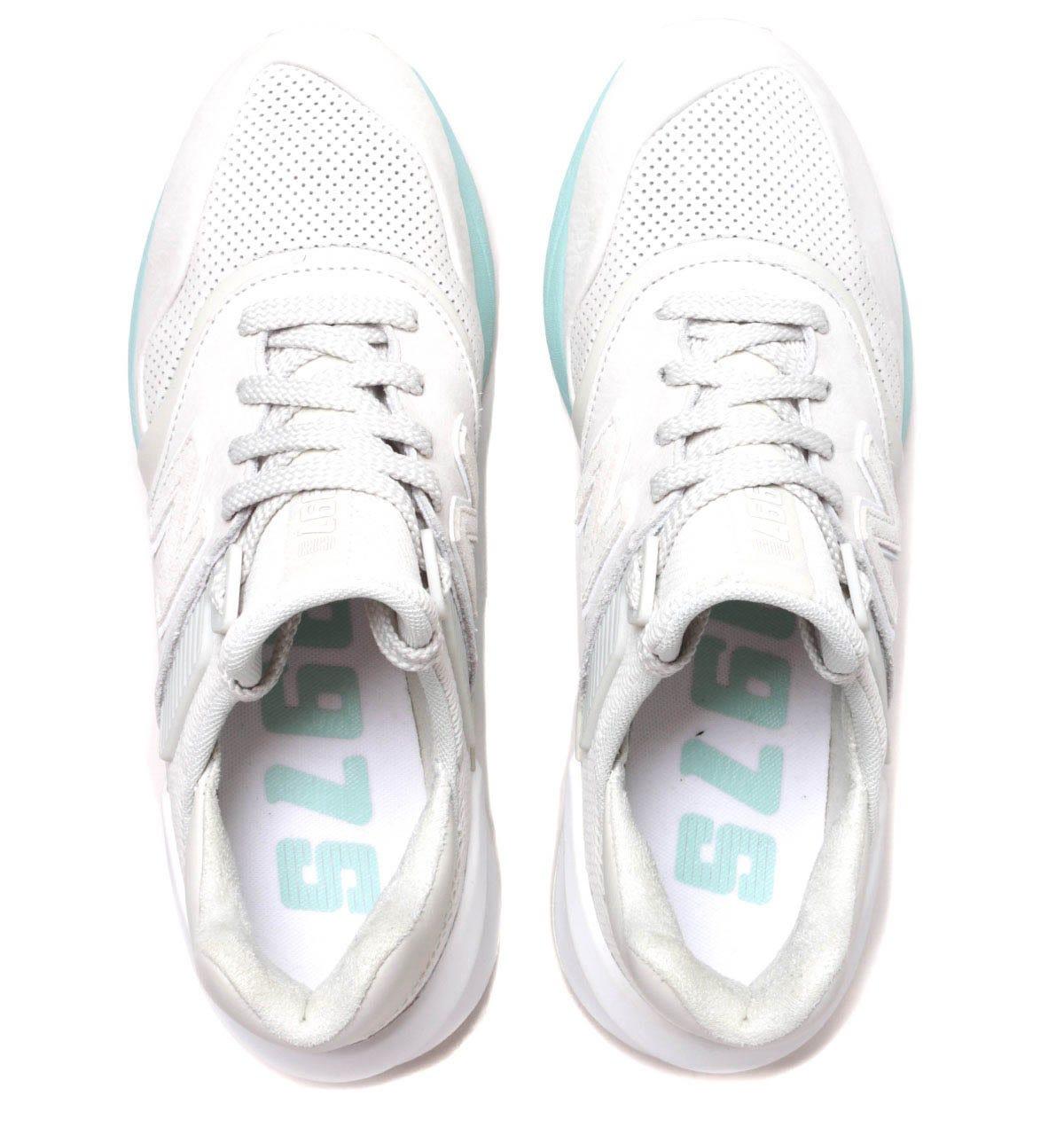 New Balance 997 Off White & Mint Green Suede & Mesh Trainers for Men | Lyst