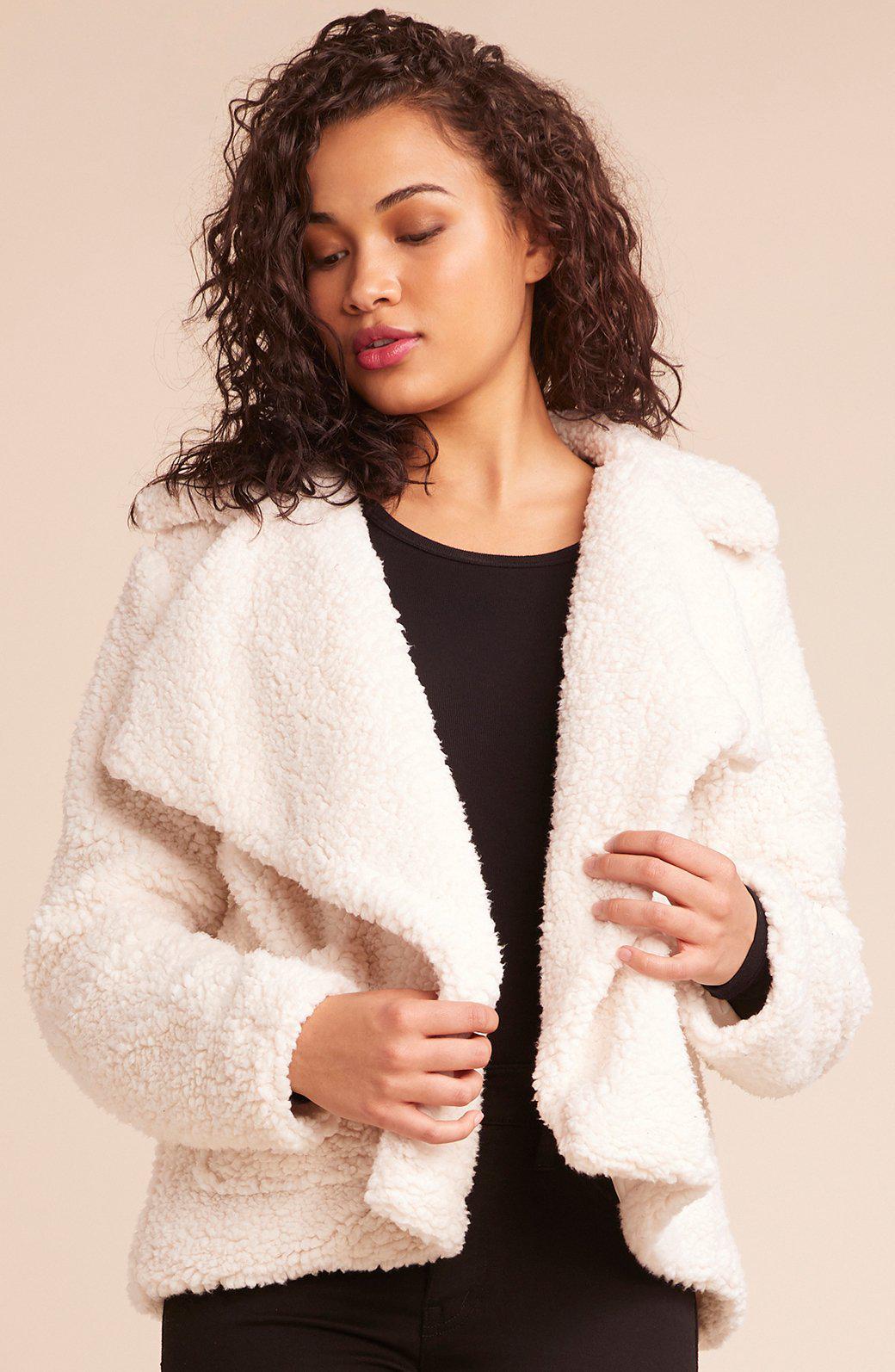 Bb Dakota Speak Now Flash Sales, 52 