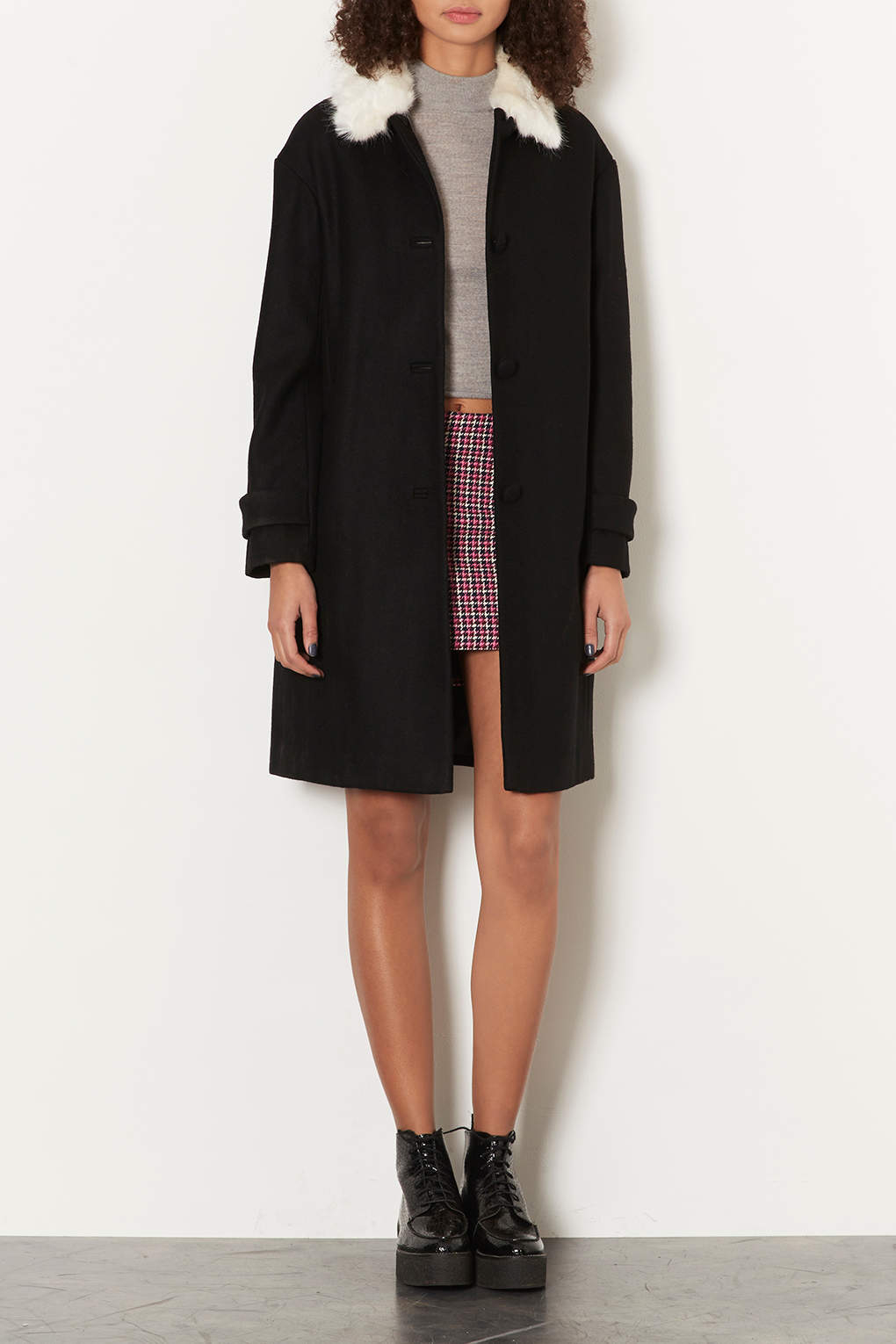 Lyst Fur Collar Coat in Black