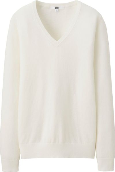 Uniqlo Women Cotton Cashmere V Neck Sweater in White (OFF WHITE) | Lyst