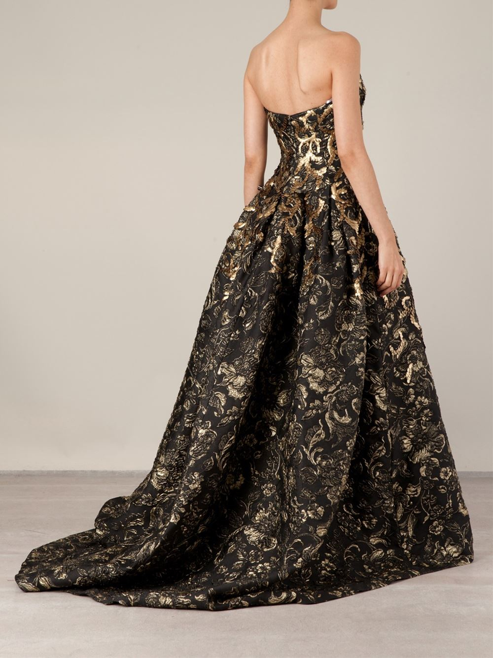 Oscar de la Renta Floral Brocade Evening Gown in Black | Lyst