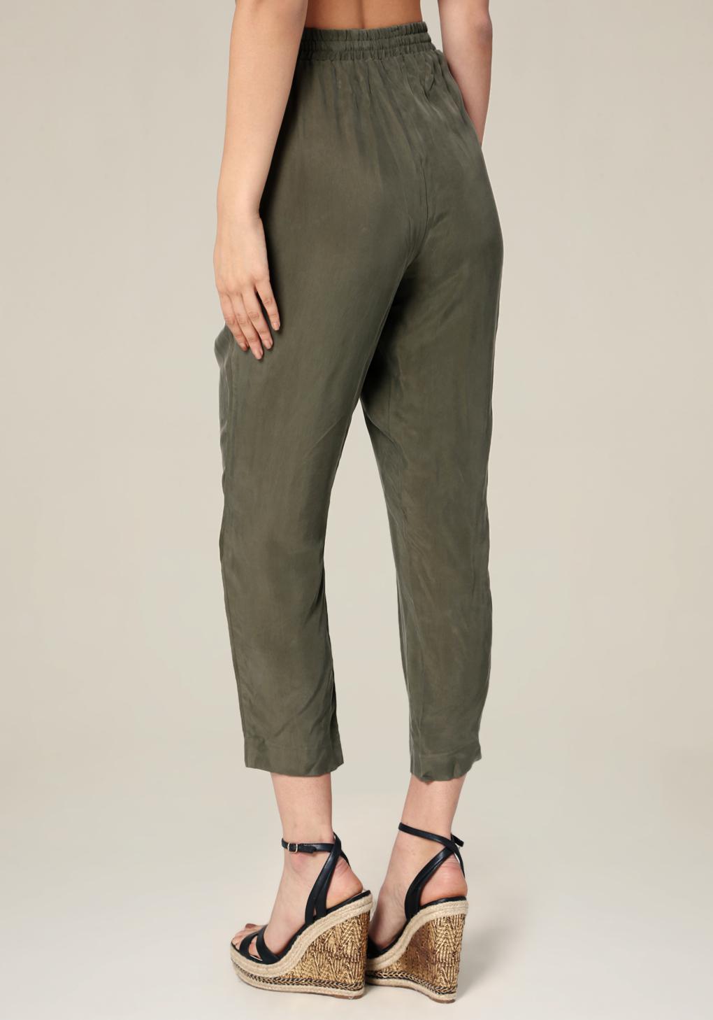 Bebe Synthetic Cupro Jogger Pants in Green - Lyst