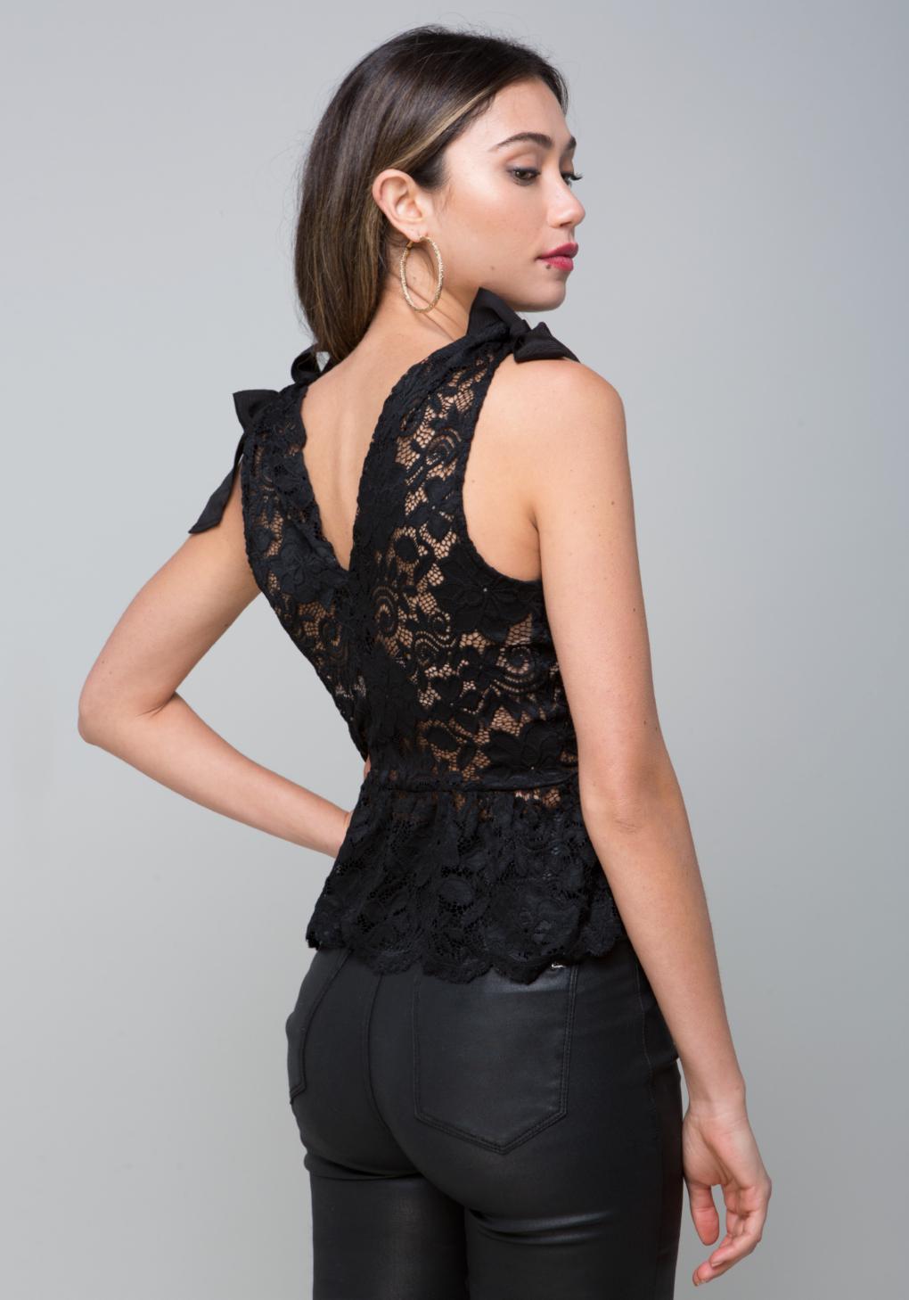 Lyst - Bebe Lace Double V-neck Top in Black