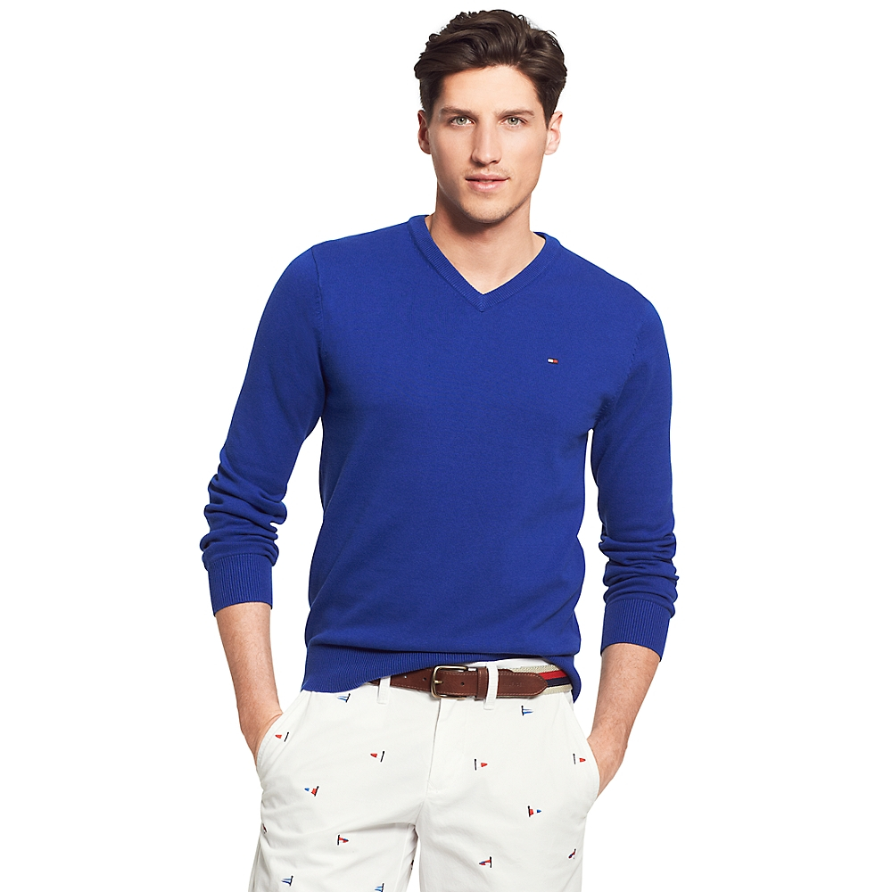 Tommy Hilfiger Solid V Neck Sweater in Blue for Men (PLATOON BLUE ) | Lyst