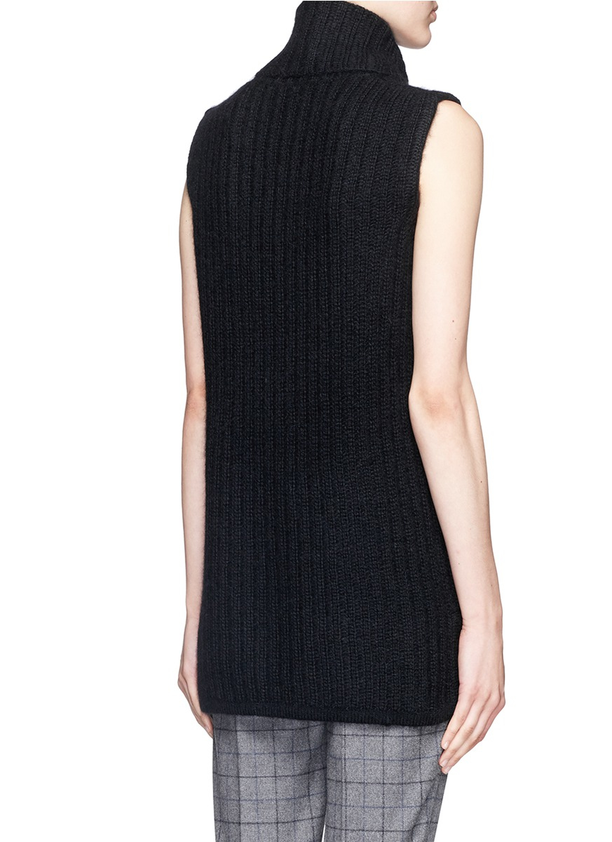 sleeveless chunky knit sweater