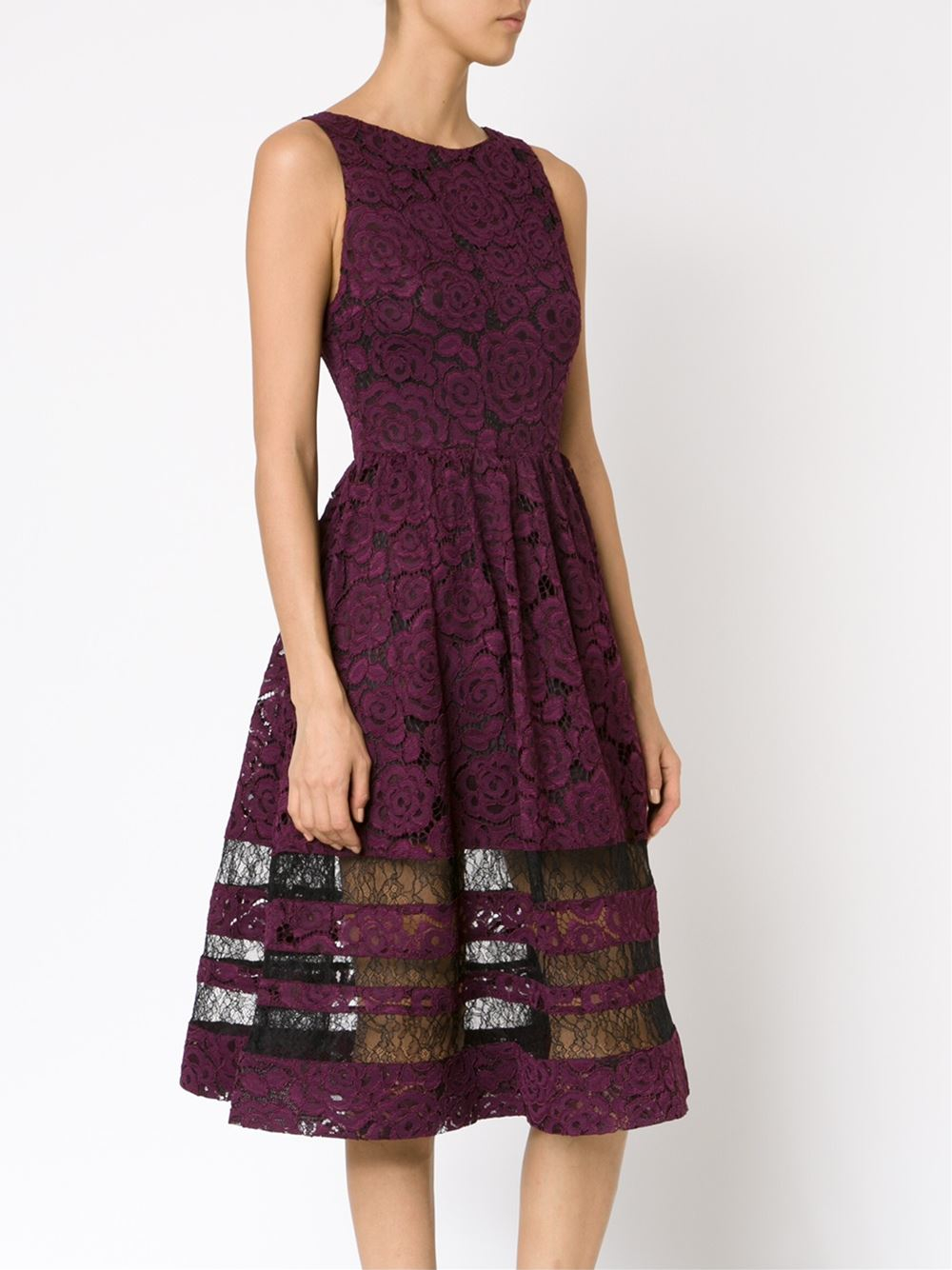 Alice + olivia Flared Lace Dress in Purple -   Alice and Olivia lace dress
