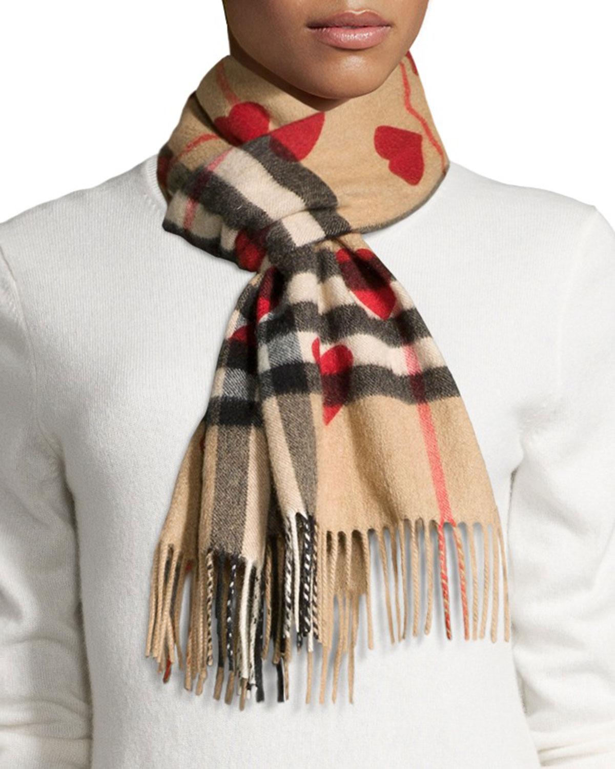 Heart And Check Print Scarf in Brown 
