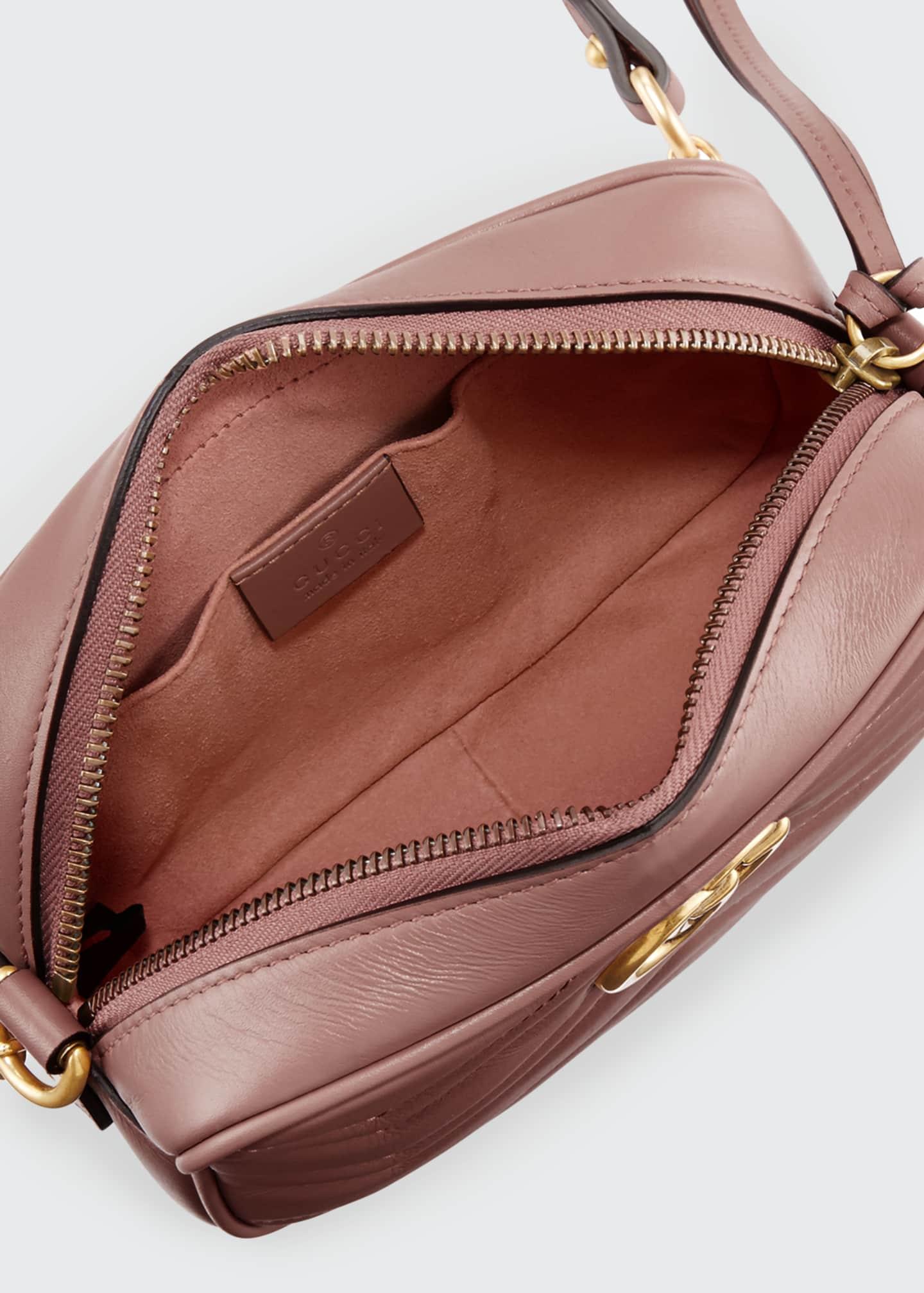 small gg marmont 2.0 matelassé leather camera bag