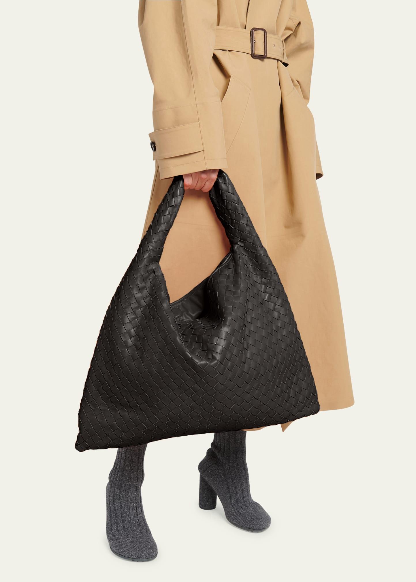 Bottega Veneta Large Hop Bag in Black | Lyst