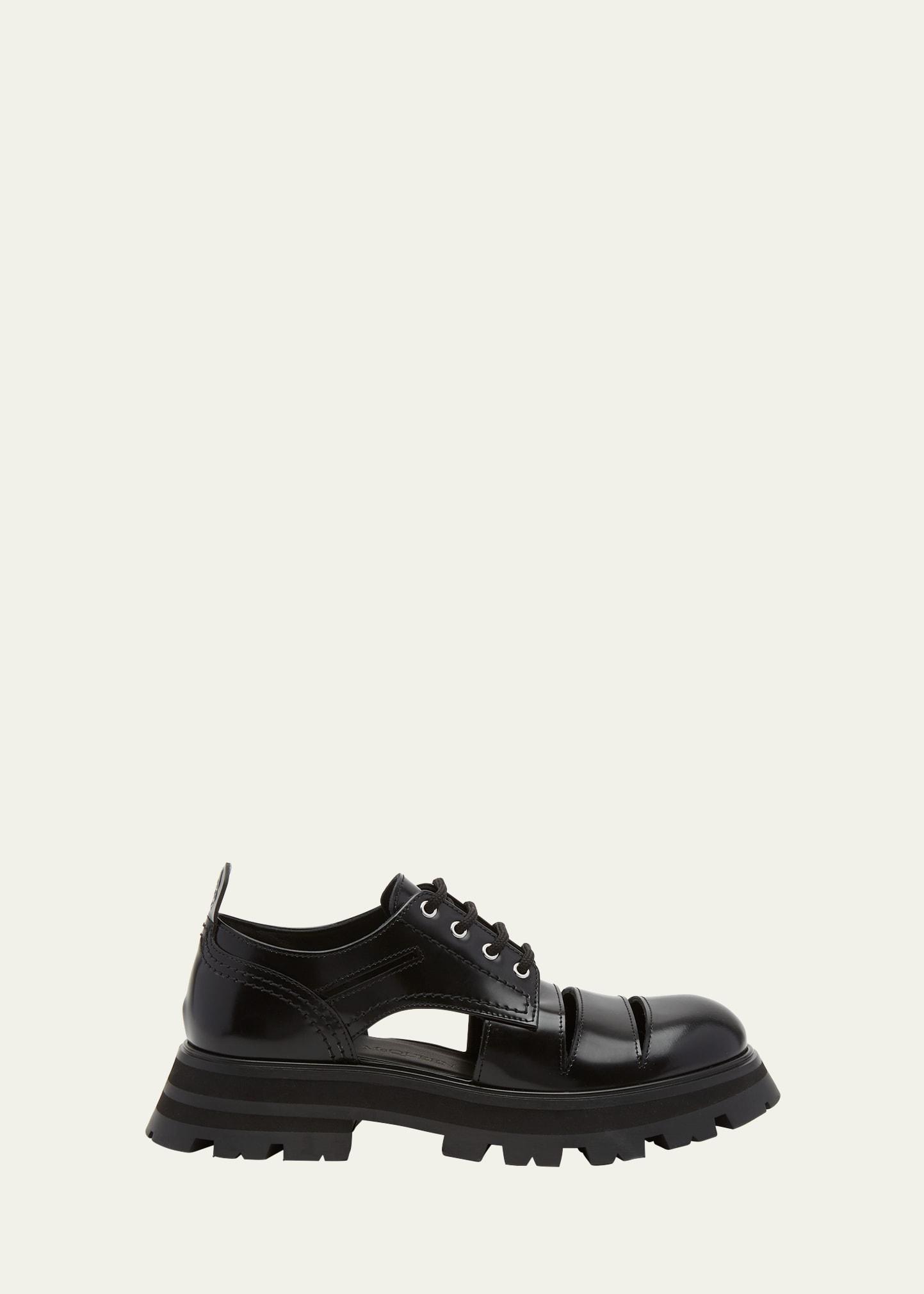 Alexander McQueen The Wander Cutout Leather Loafers in Black | Lyst