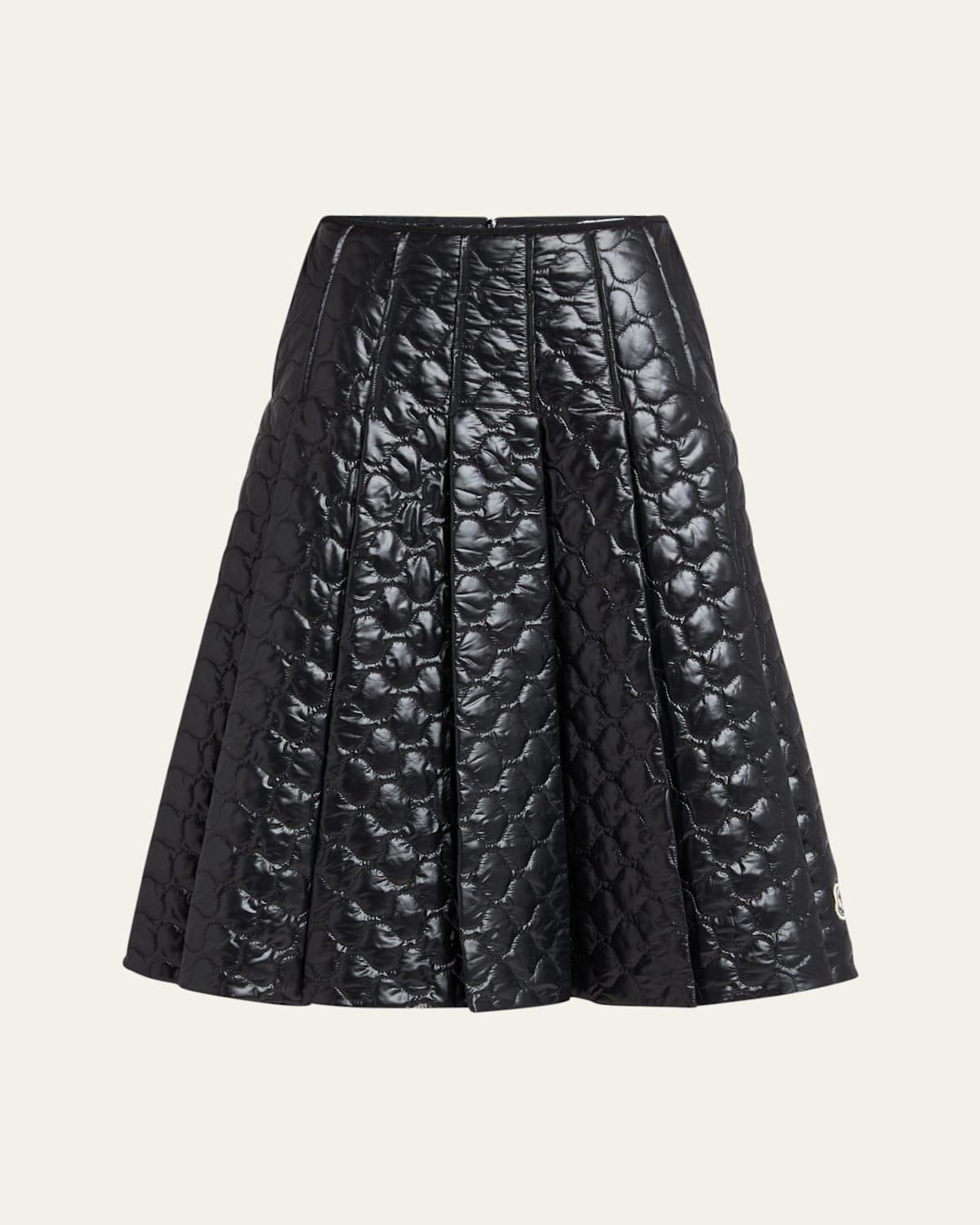 【関税＆送料込み】Moncler Black Polyester Skirt Moncler Black quilted nylon skirt - Black | E20932590300C0170999