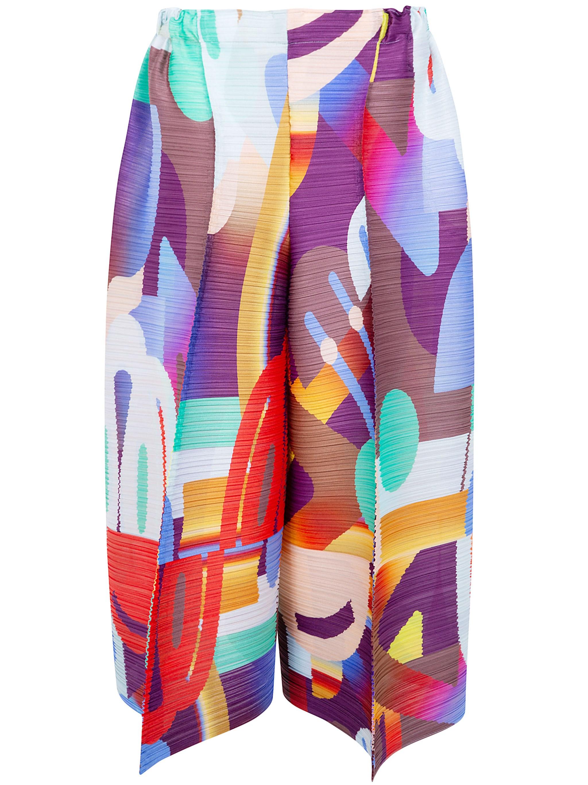 Pleats Please Issey Miyake Shorts for Women | Online Sale up to 34