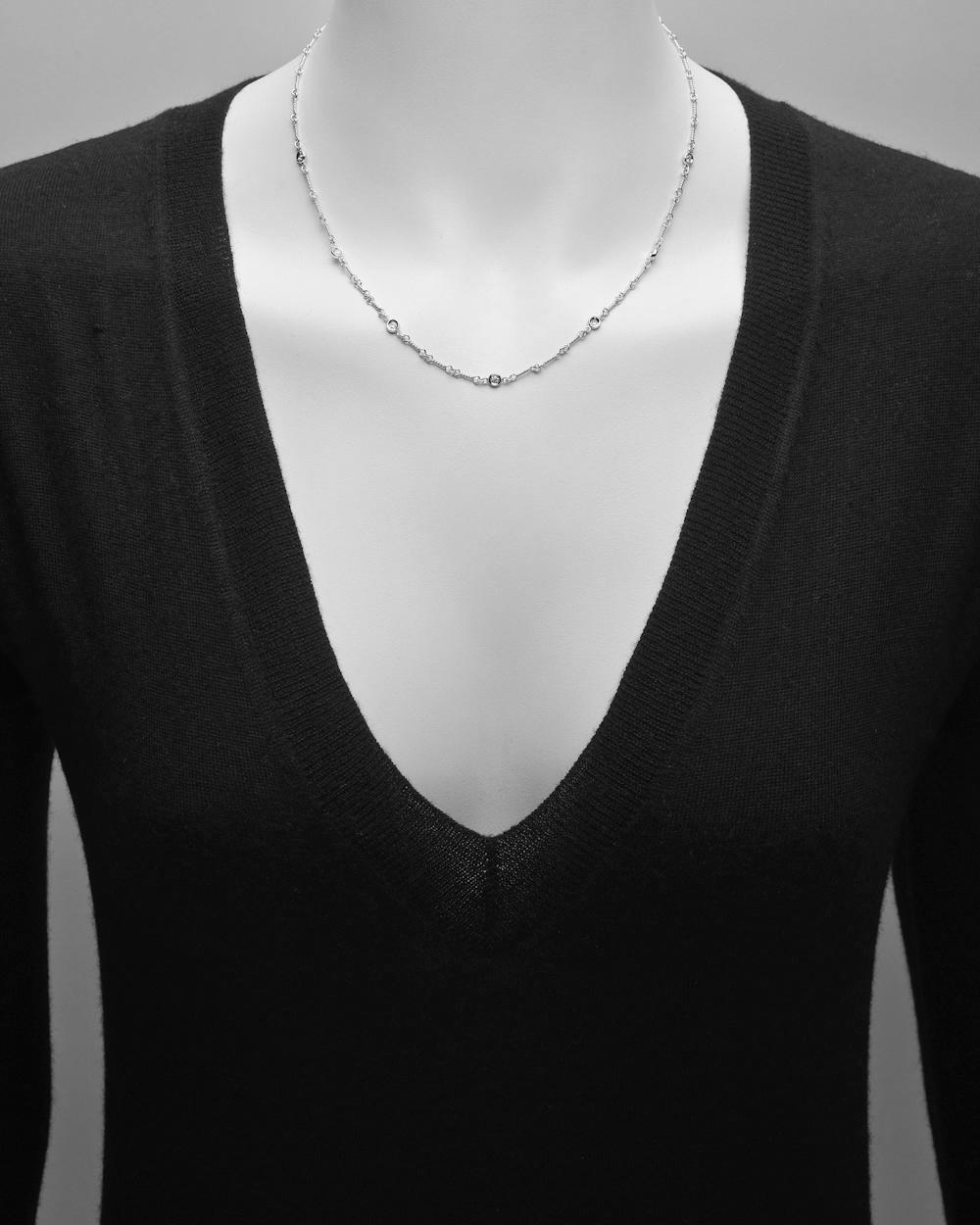 roberto coin dog bone necklace