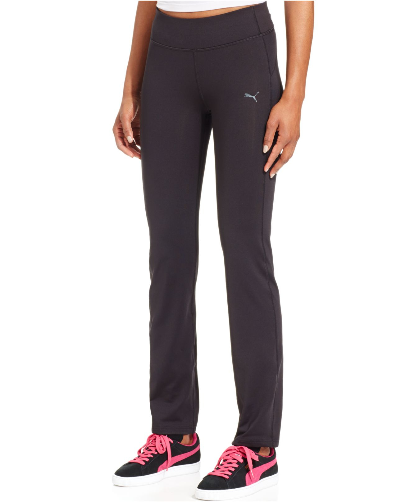 After we find it: Find your favorite pair of women's straight jeans for that nicely balanced, simple cut. Add length to your legs with Levi's® straight fit jeans for women.