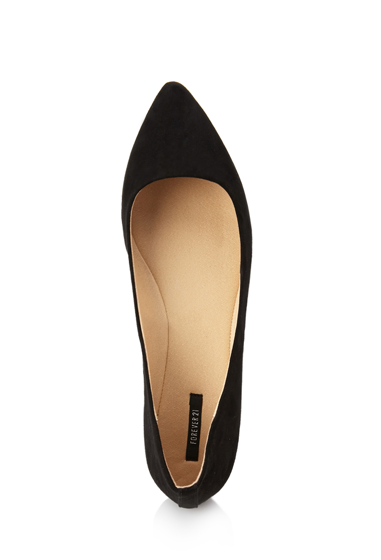 Forever 21 Pointed Faux Suede Flats in 