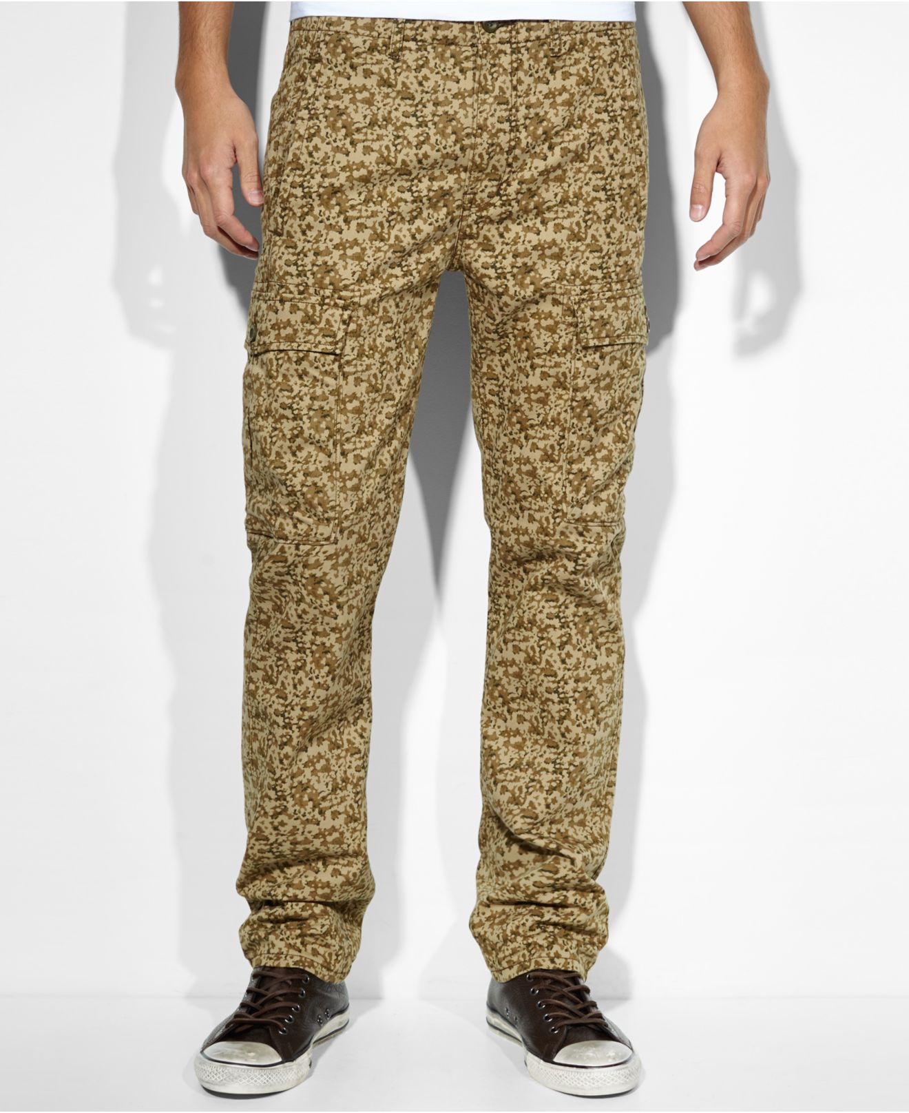 levis slim cargo pants