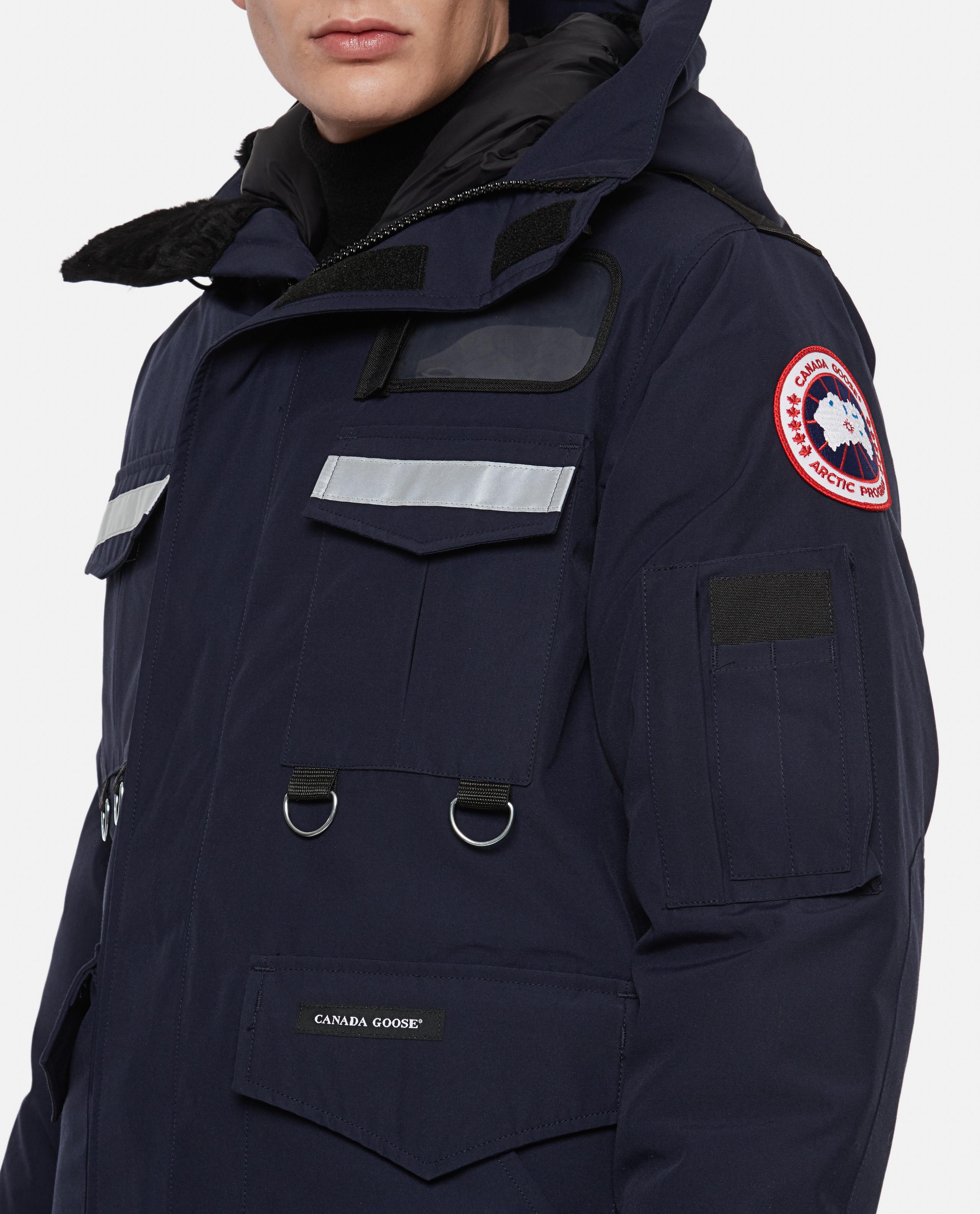 canada goose resolute