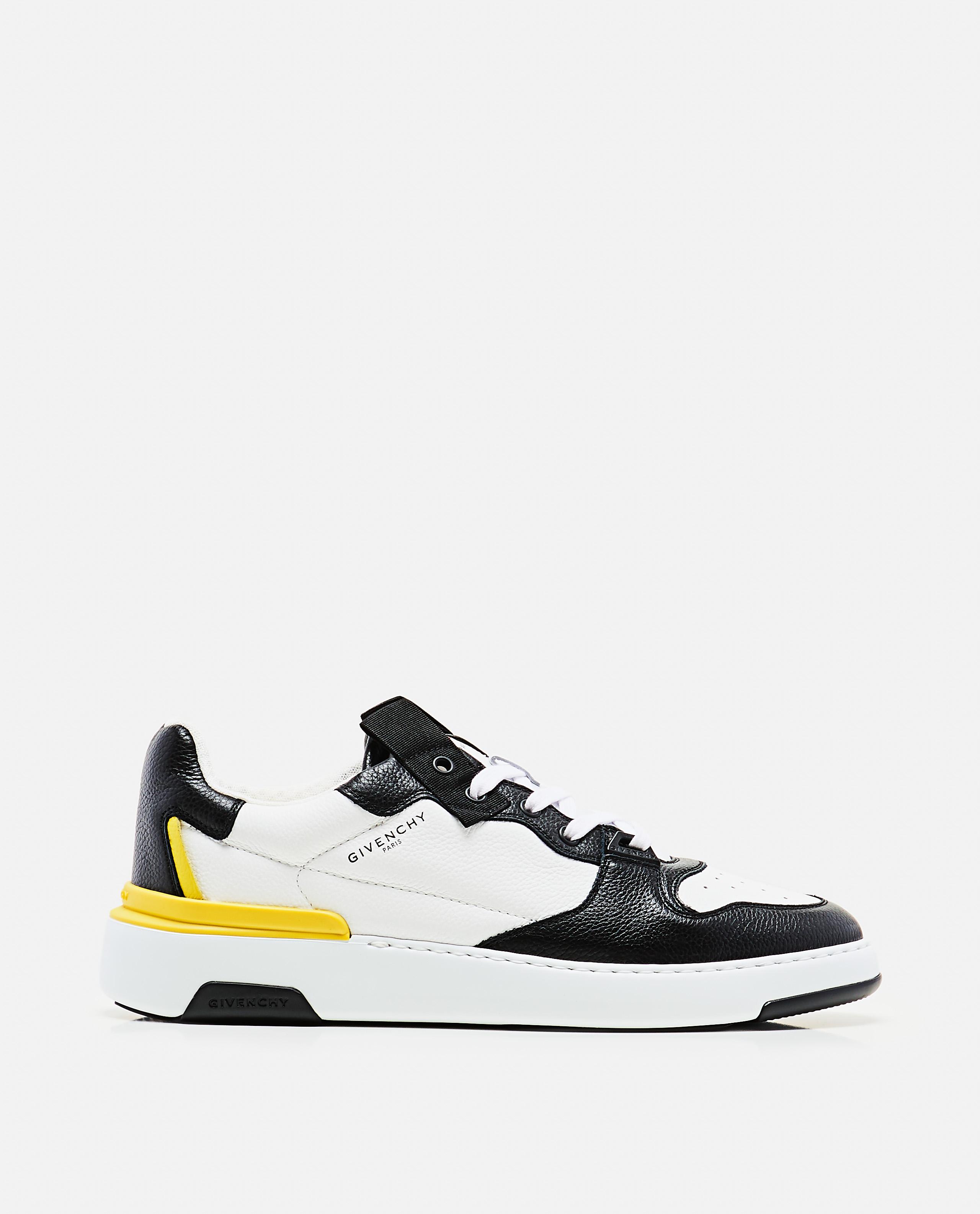Givenchy Leather Sneakers Wing Sneaker Low in White for Men - Lyst