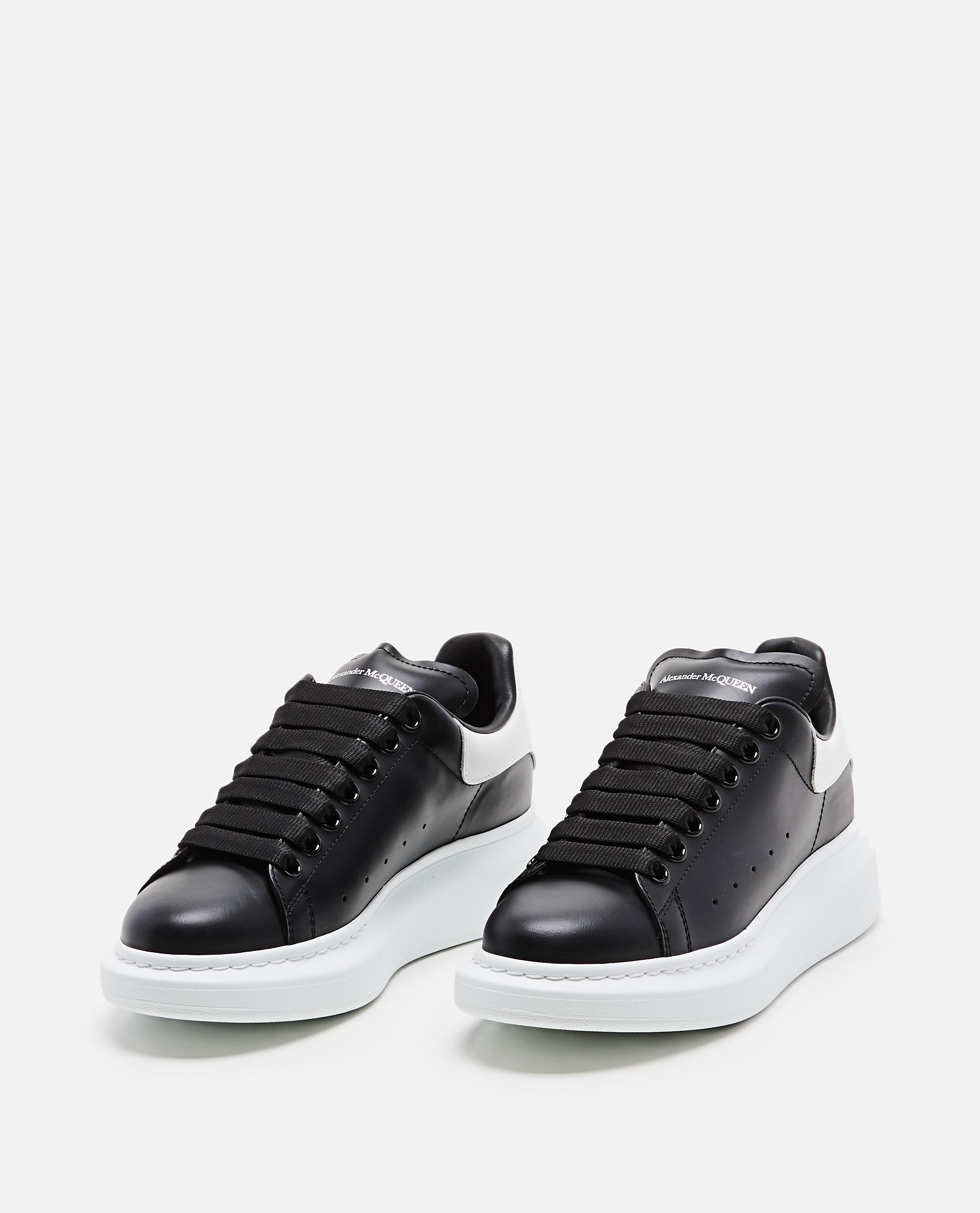 Alexander McQueen Oversize Sneakers In Leather in Black for Men - Save ...