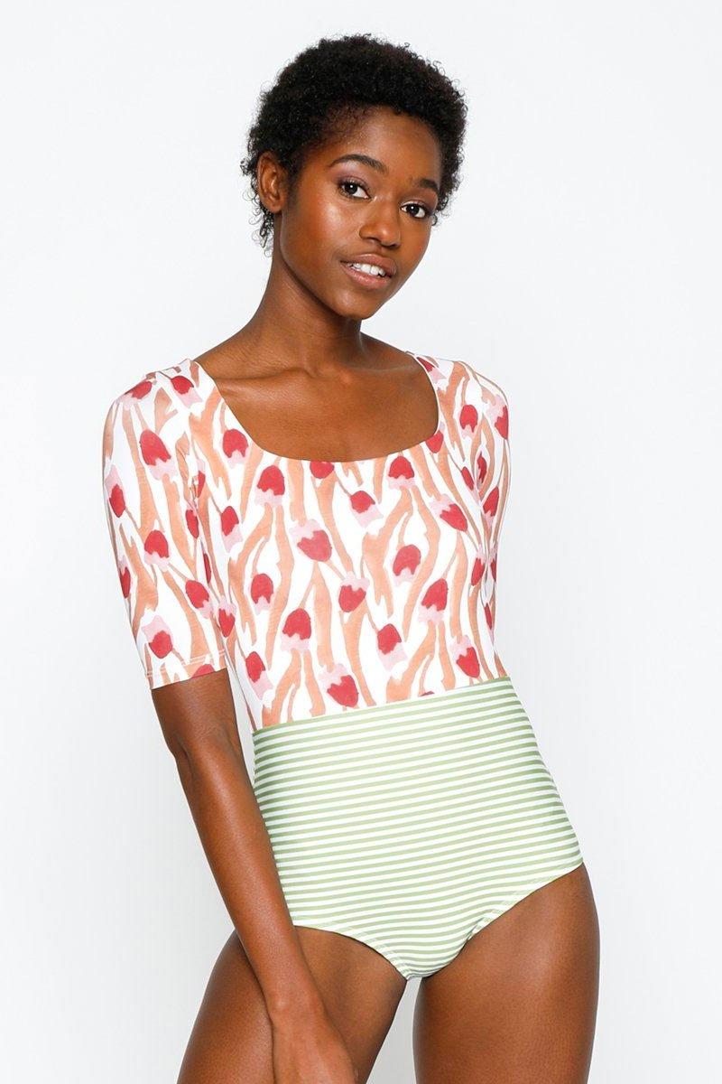 quarter sleeve swimsuit