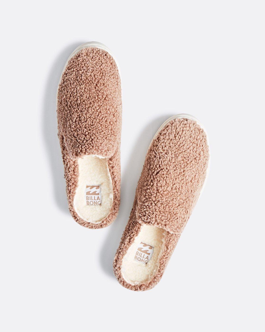billabong slip on sneakers