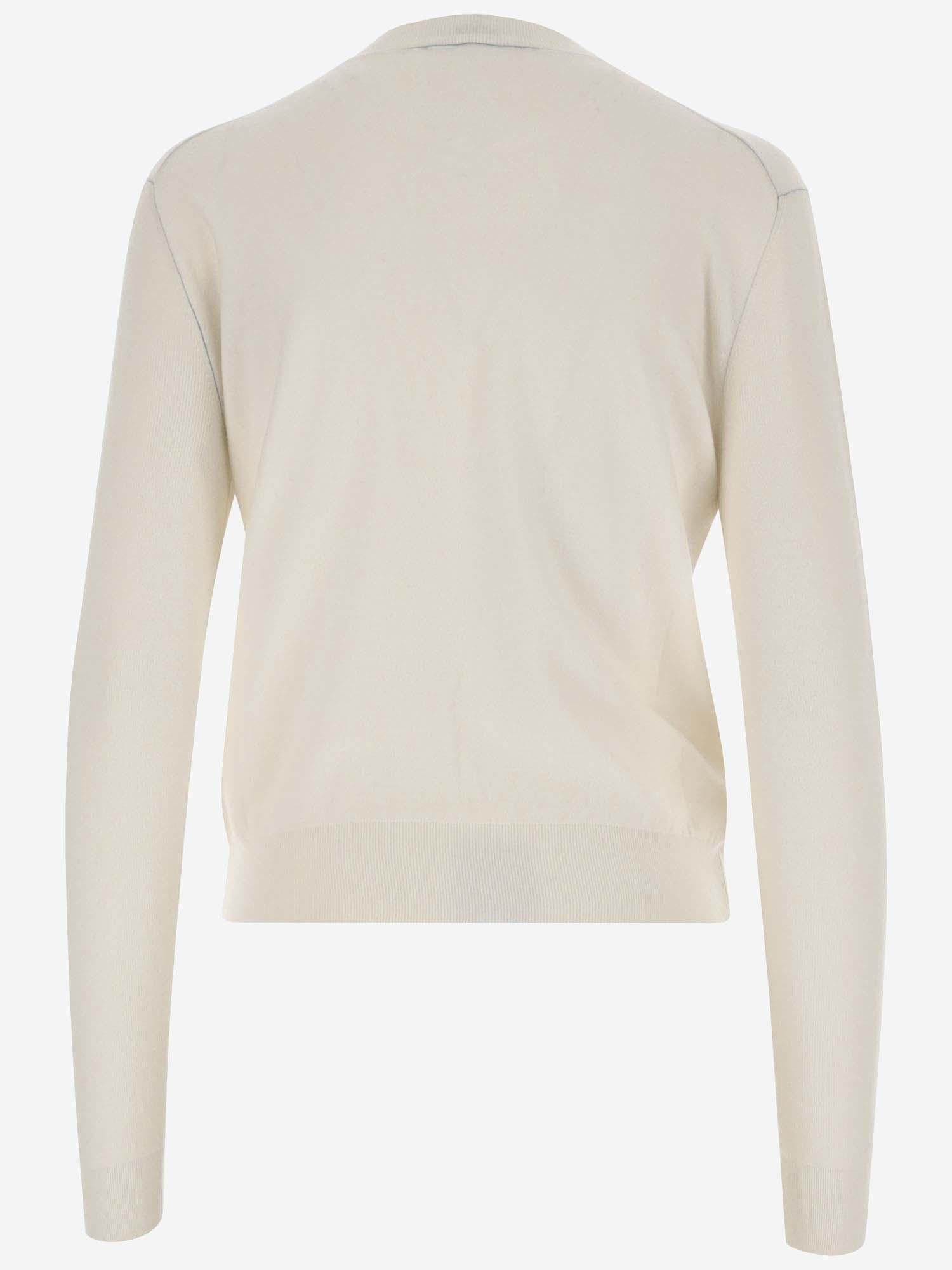 Fendi Logo Stretch Cashmere Sweater in White | Lyst