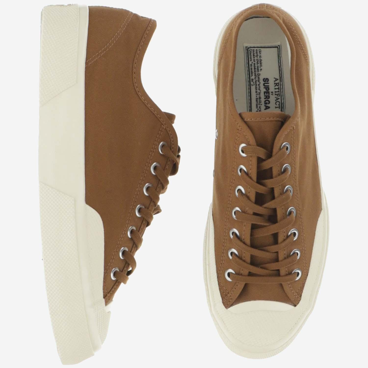 superga brown