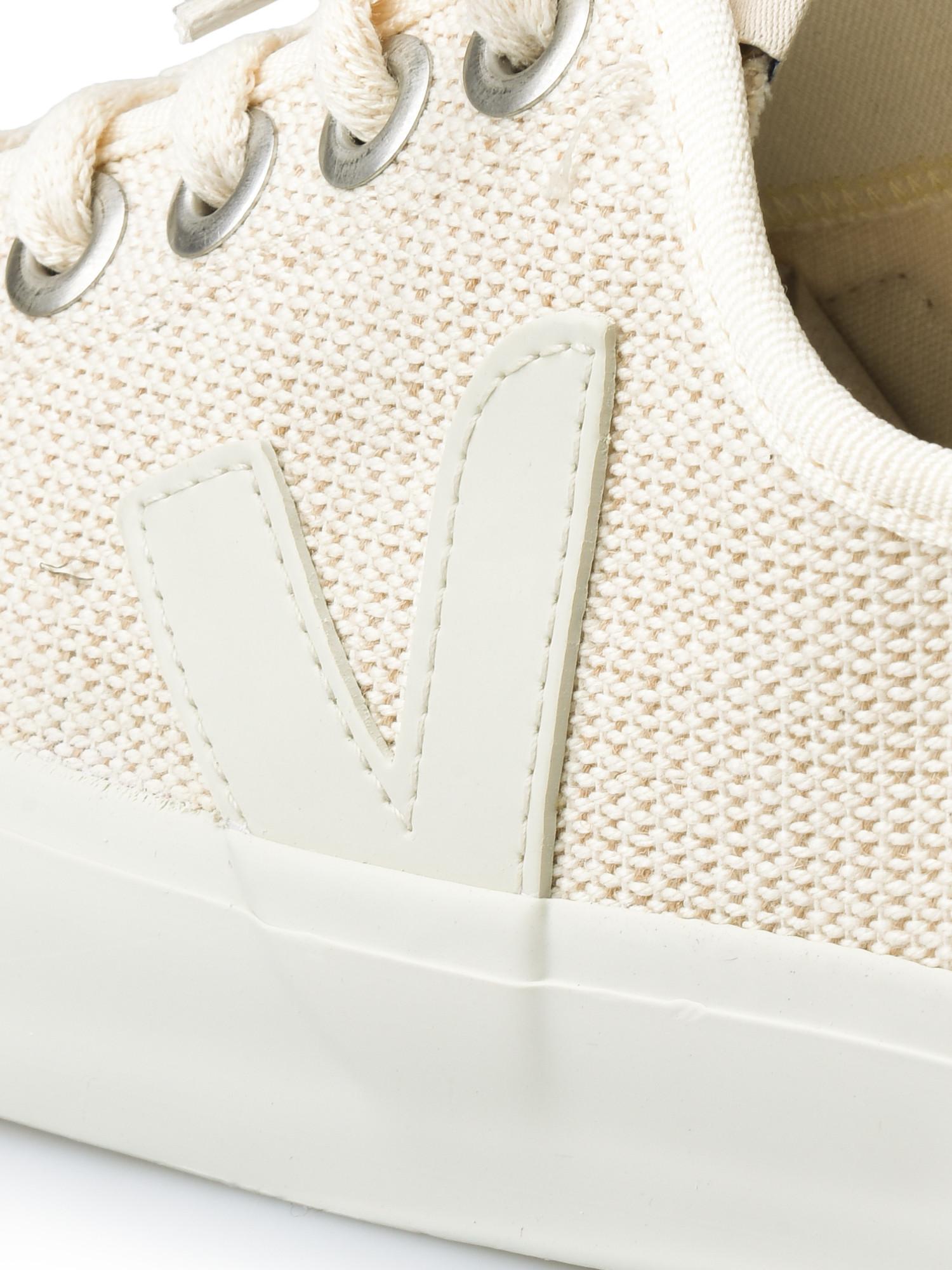 veja wata pierre white