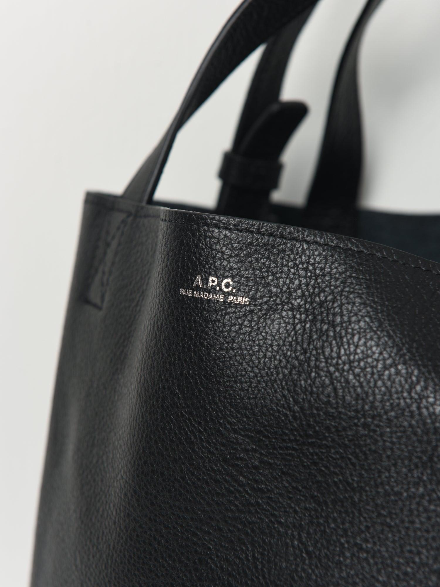 A.P.C. Cabas Maiko Medium in Black | Lyst