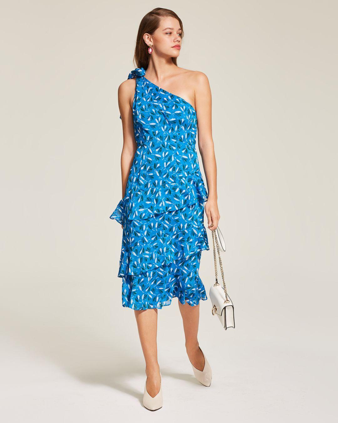 tashinta vince camuto