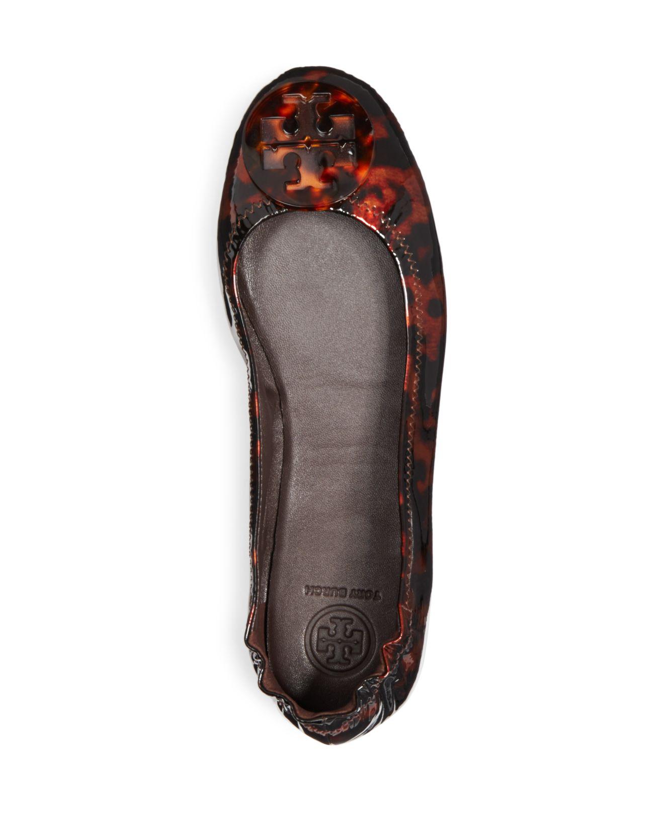 tory burch minnie tortoise