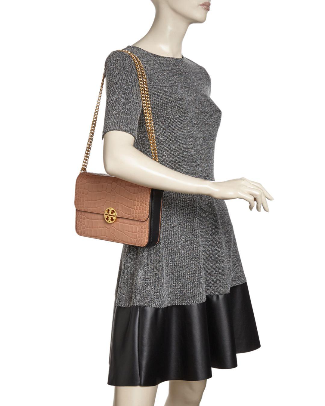 tory burch kira chevron camera bag