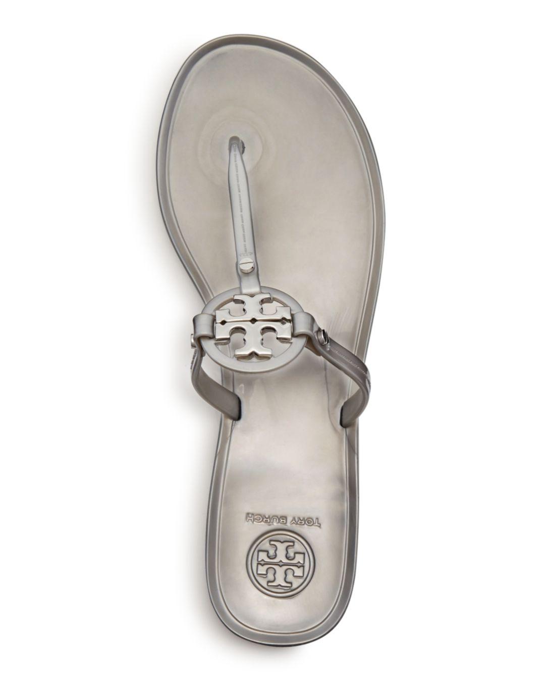 Tory Burch Mini Miller Jelly Flat Thong Sandals in Metallic | Lyst
