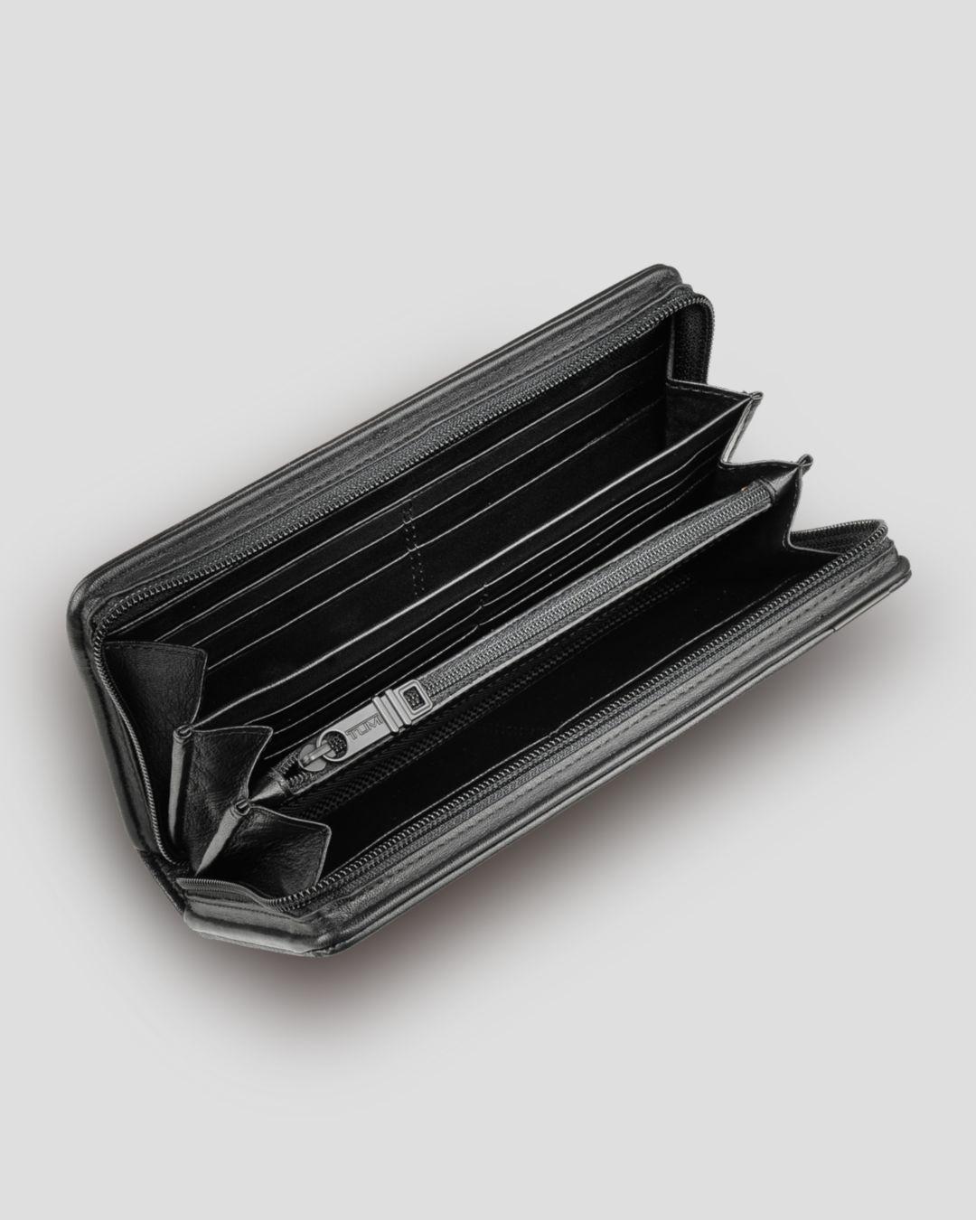 tumi zip around wallet