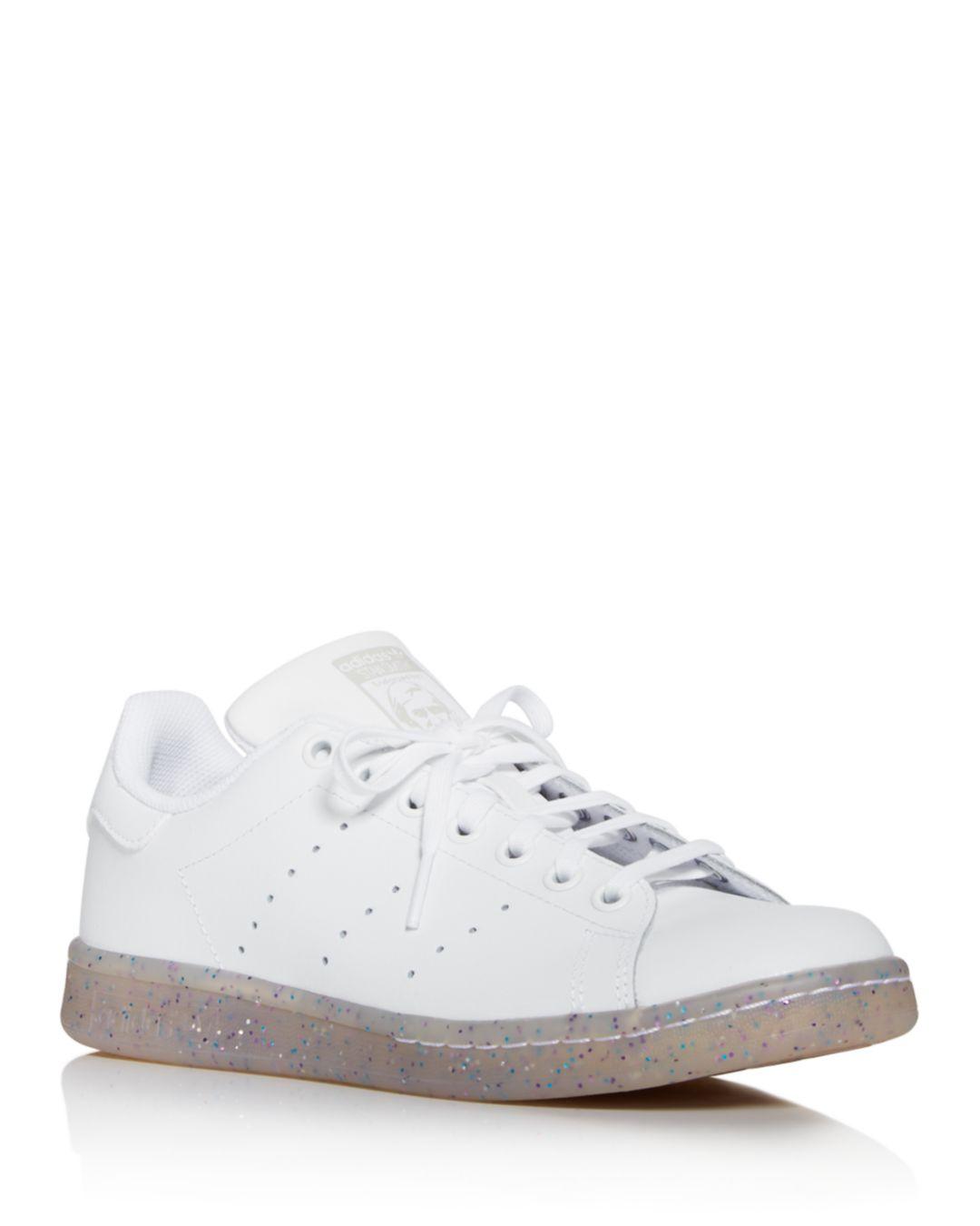 stan smith low top sneaker