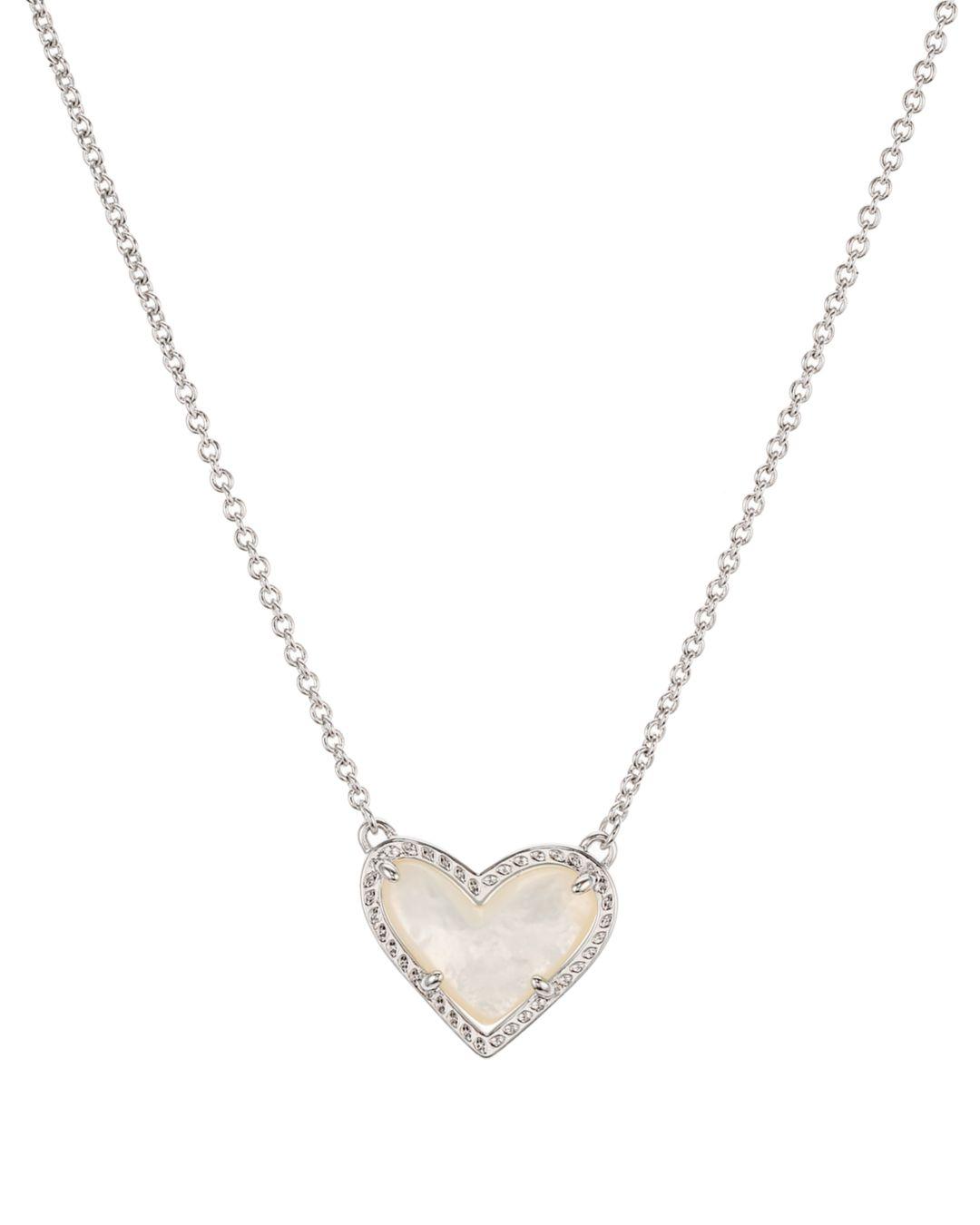 Kendra Scott Ari Heart Short Pendant Necklace in Metallic - Lyst