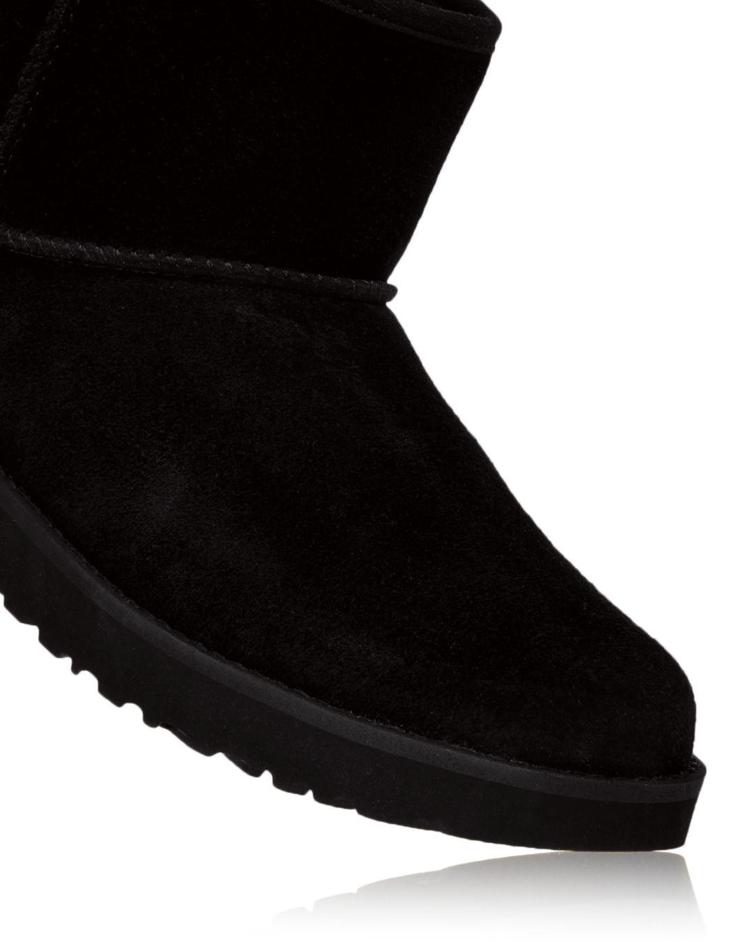 UGG Classic Logo Zip Mini Boots in Black | Lyst