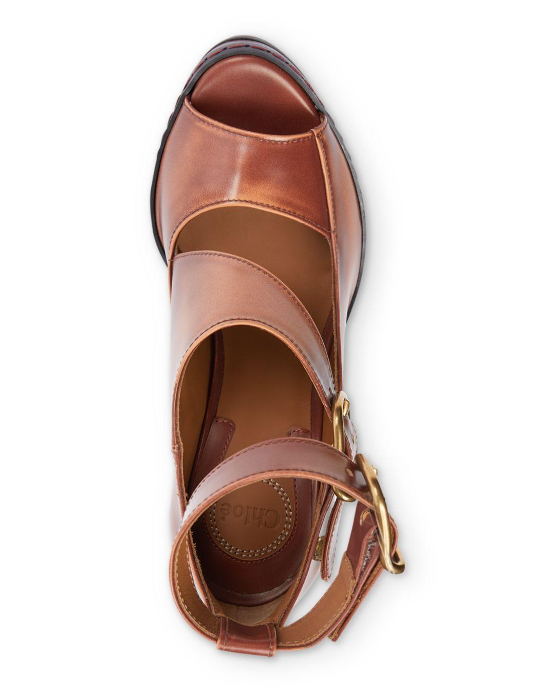 Chloé Daisy Lug-sole Leather Platform Sandals in Brown | Lyst