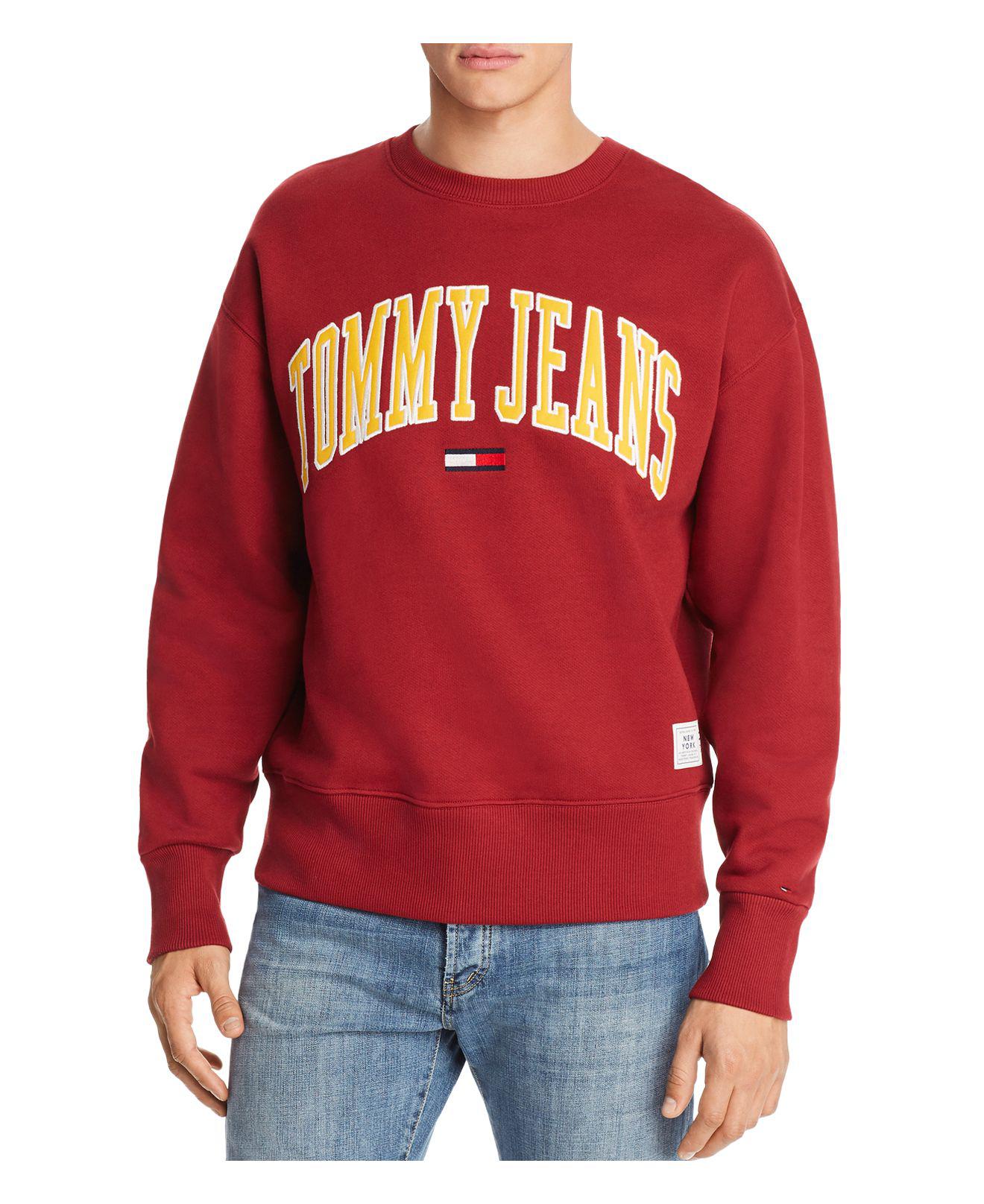 Tommy Hilfiger Denim Tommy Jeans Collegiate Crewneck Sweatshirt in Merlot  (Red) for Men | Lyst