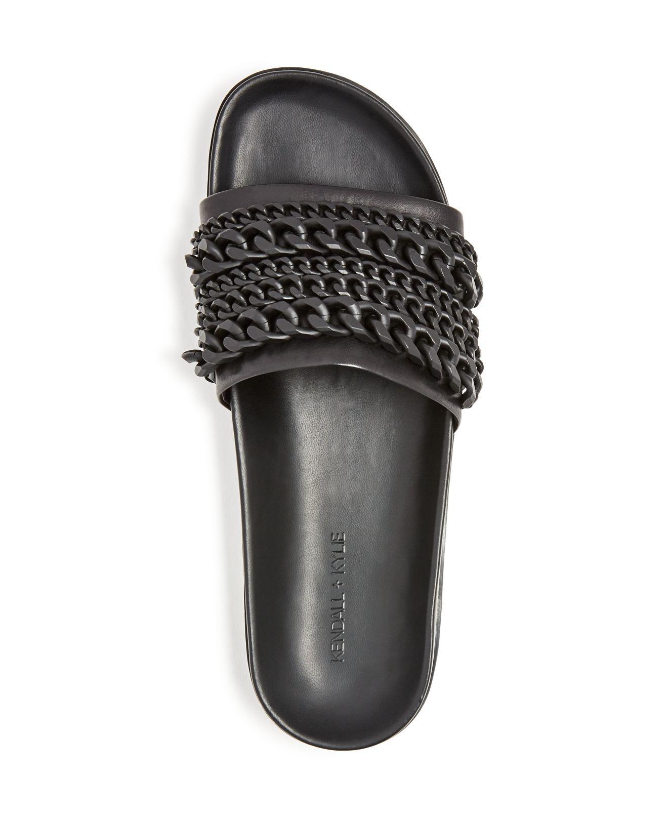 Kendall + Kylie Shiloh Chain Pool Slide Sandals in Black | Lyst
