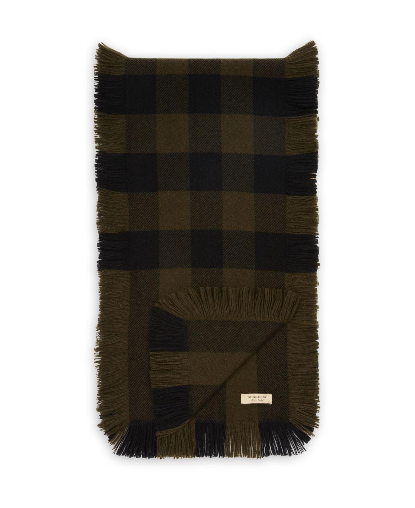 burberry mega fringe scarf