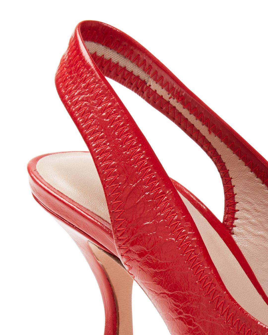 Stuart Weitzman Women's Odette Kitten Heel Slingback Pumps in Red | Lyst