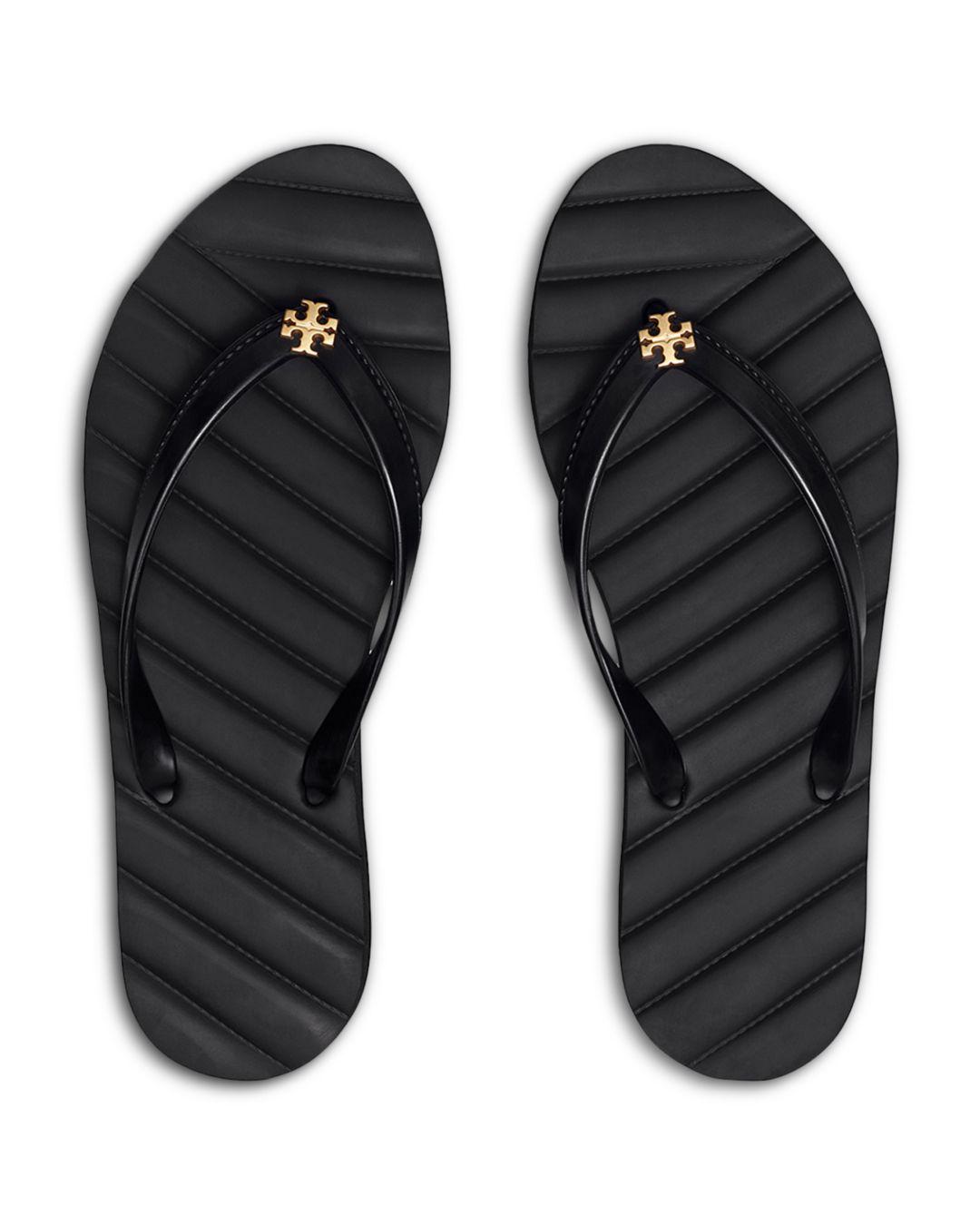 Tory Burch Kira Flip Flop Sandals in Black | Lyst