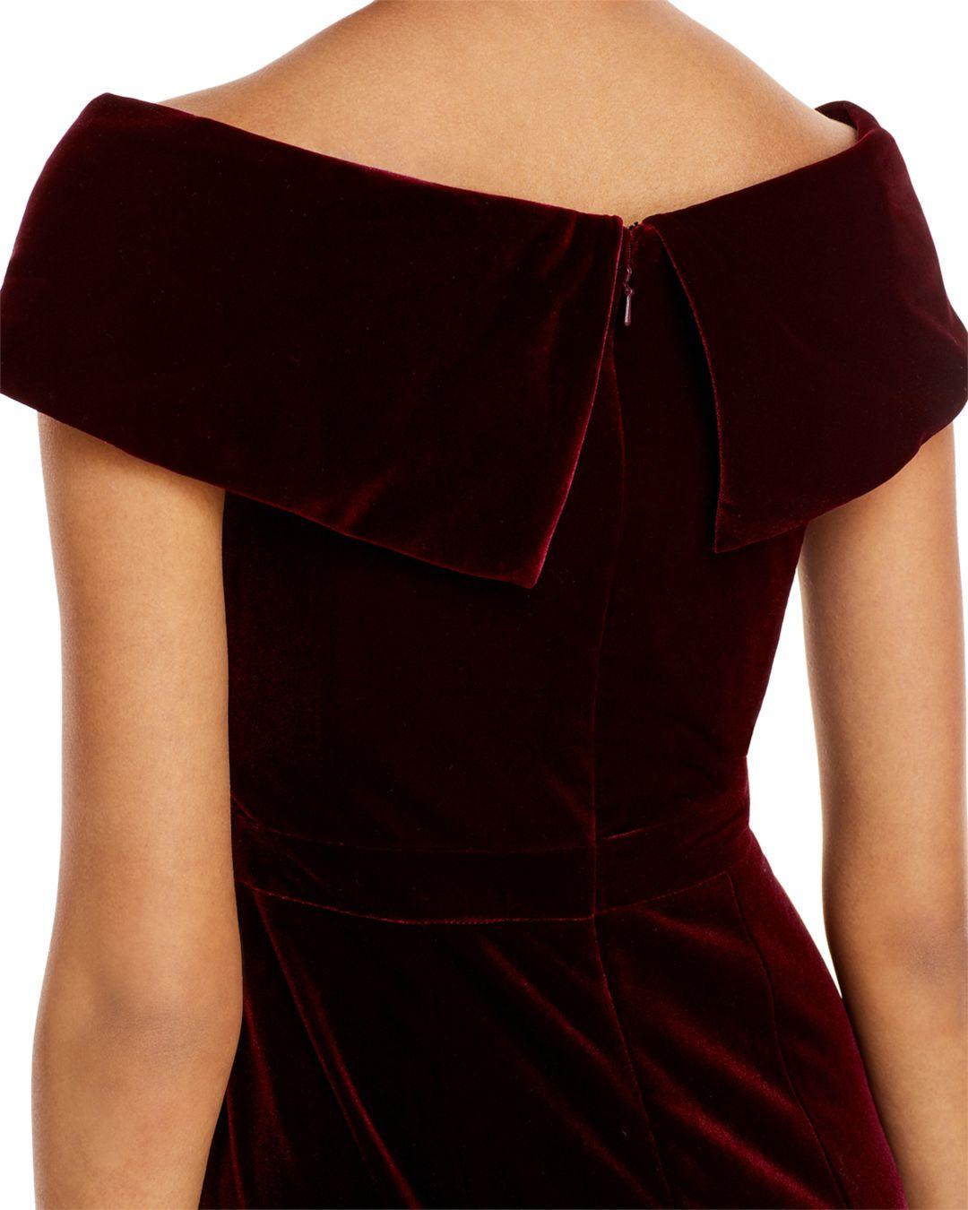 Shoulder Fluted Velvet Gown in Burgundy 
