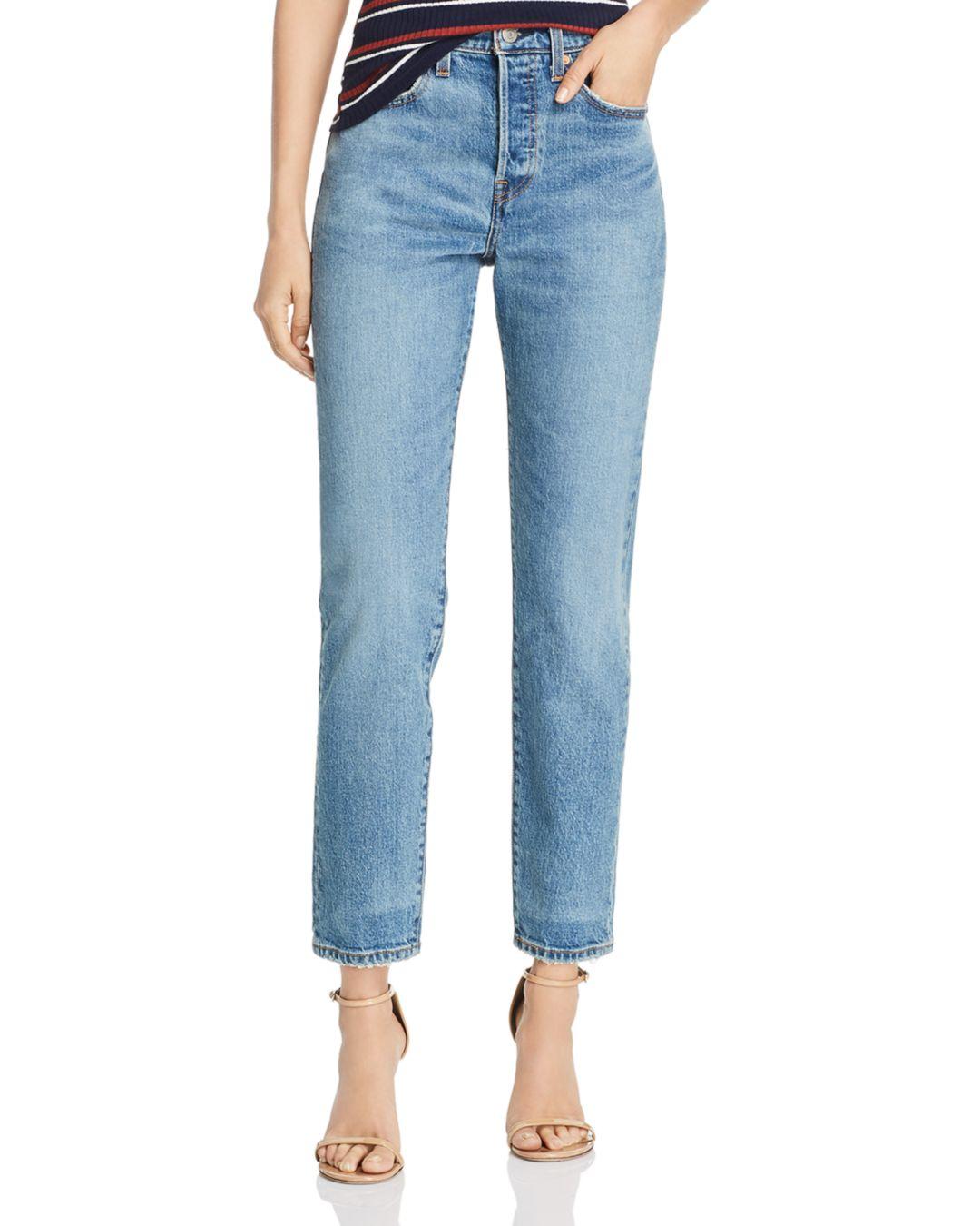 levi's wedgie tapered leg