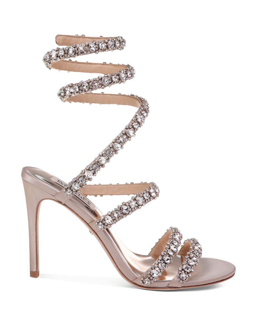 badgley mischka peace heels