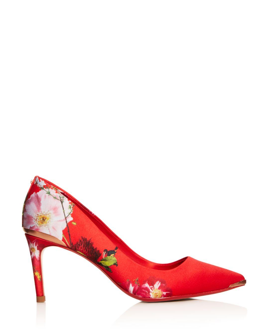 Court Floral Pointed - Toe Pumps 
