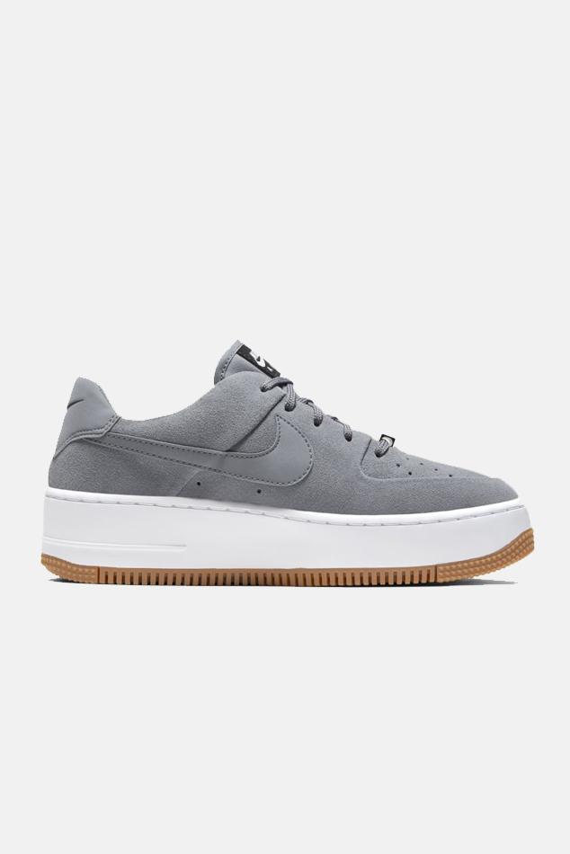 Blue & Cream Nike Air Force 1 Sage Low Grey Suede Shoes in Gray | Lyst