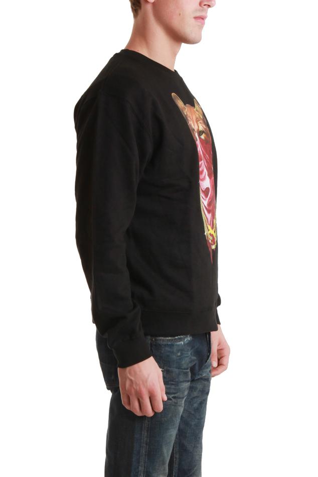 bandana crew neck