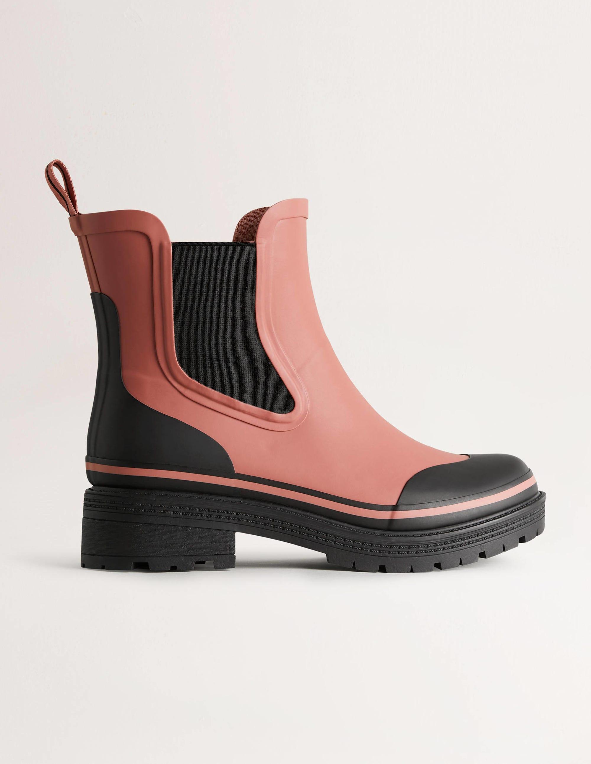 Boden Chelsea Wellington Boots Red | Lyst UK